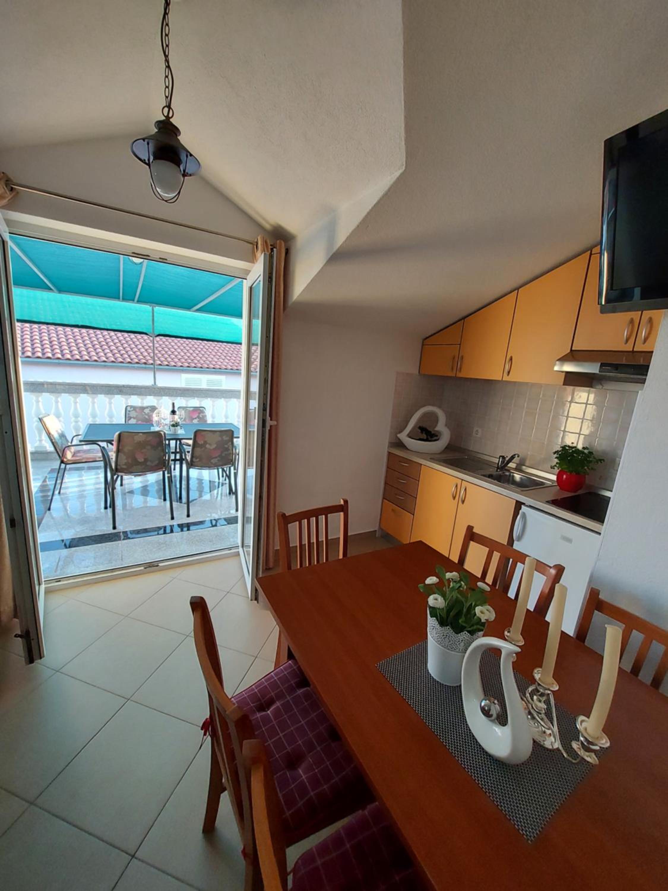 Comfort Triple Room