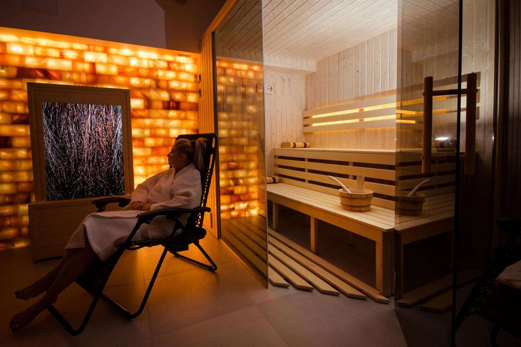 Standard Double or Twin Room with Balcony photo 3