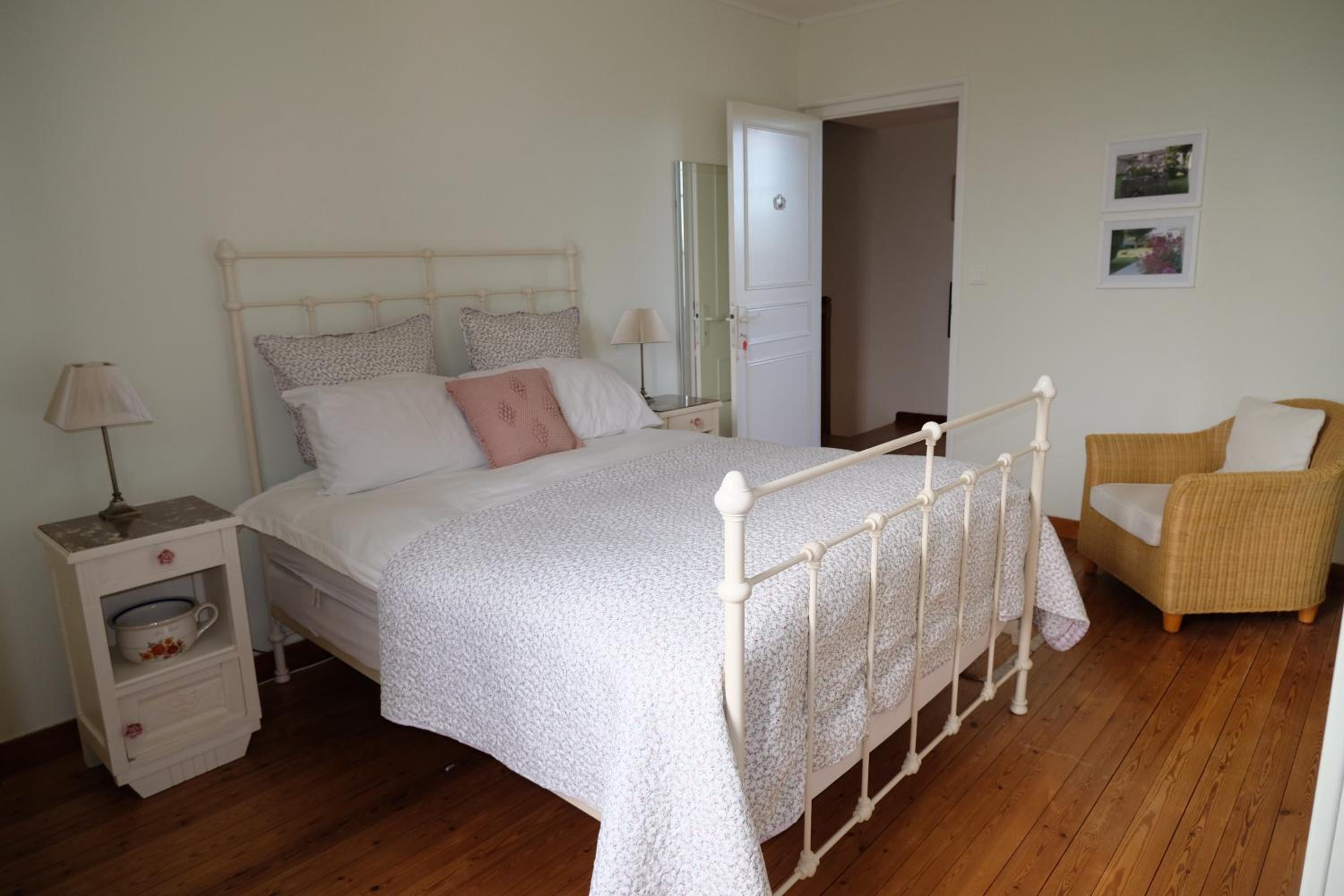 Double Room with Private Bathroom photo 1