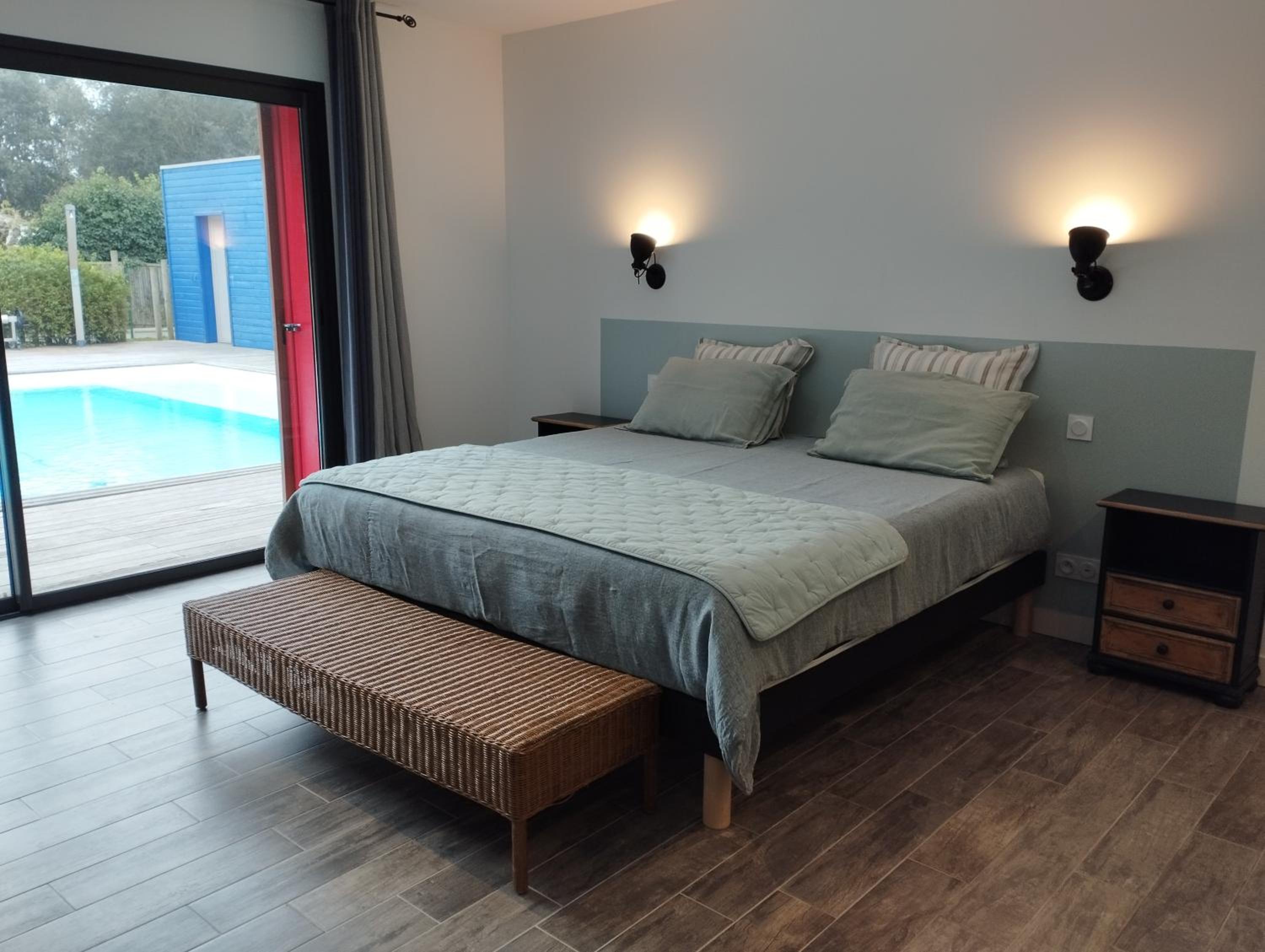Double Room with Pool View
