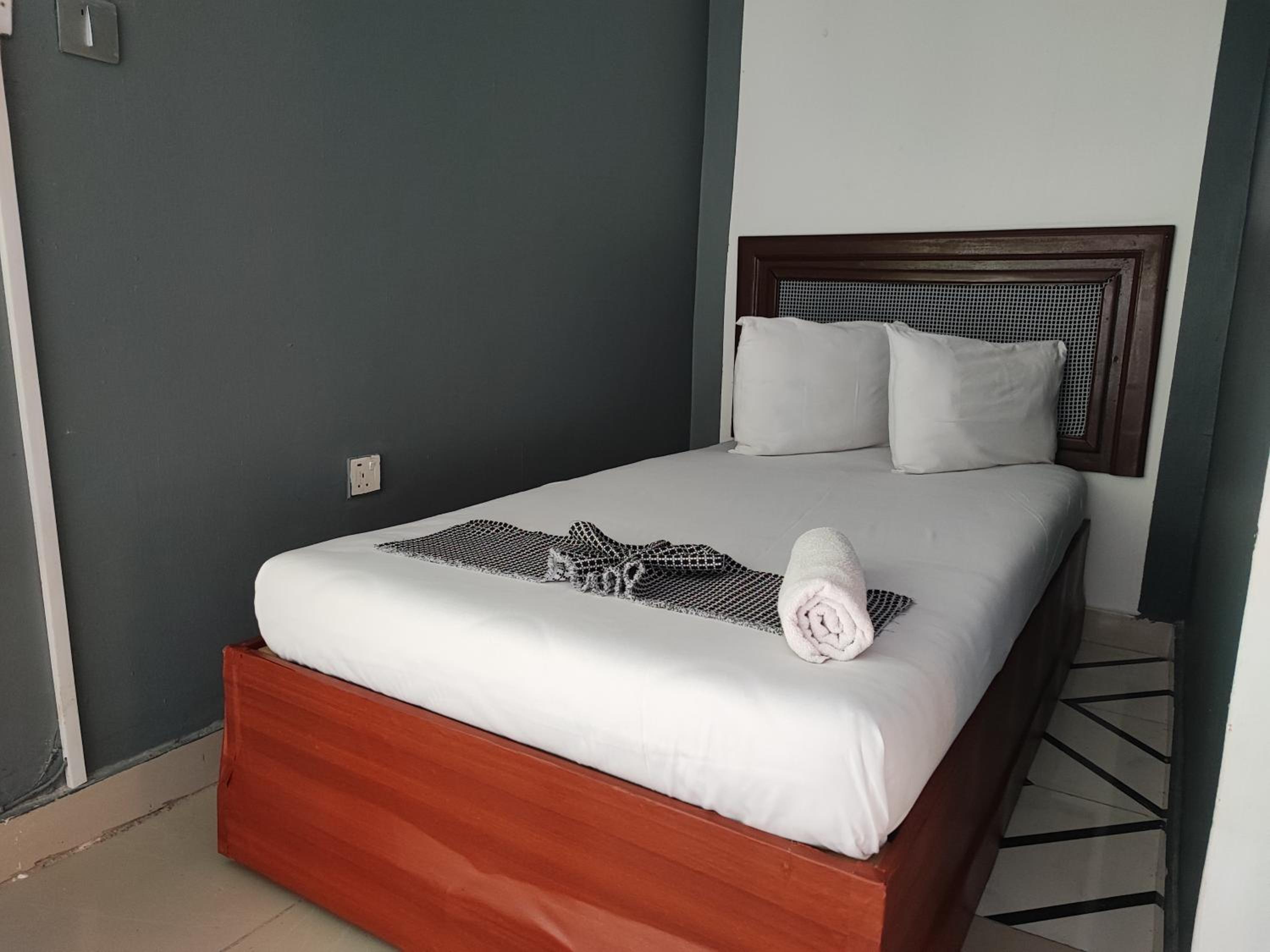 Standard Single Room with Sea View