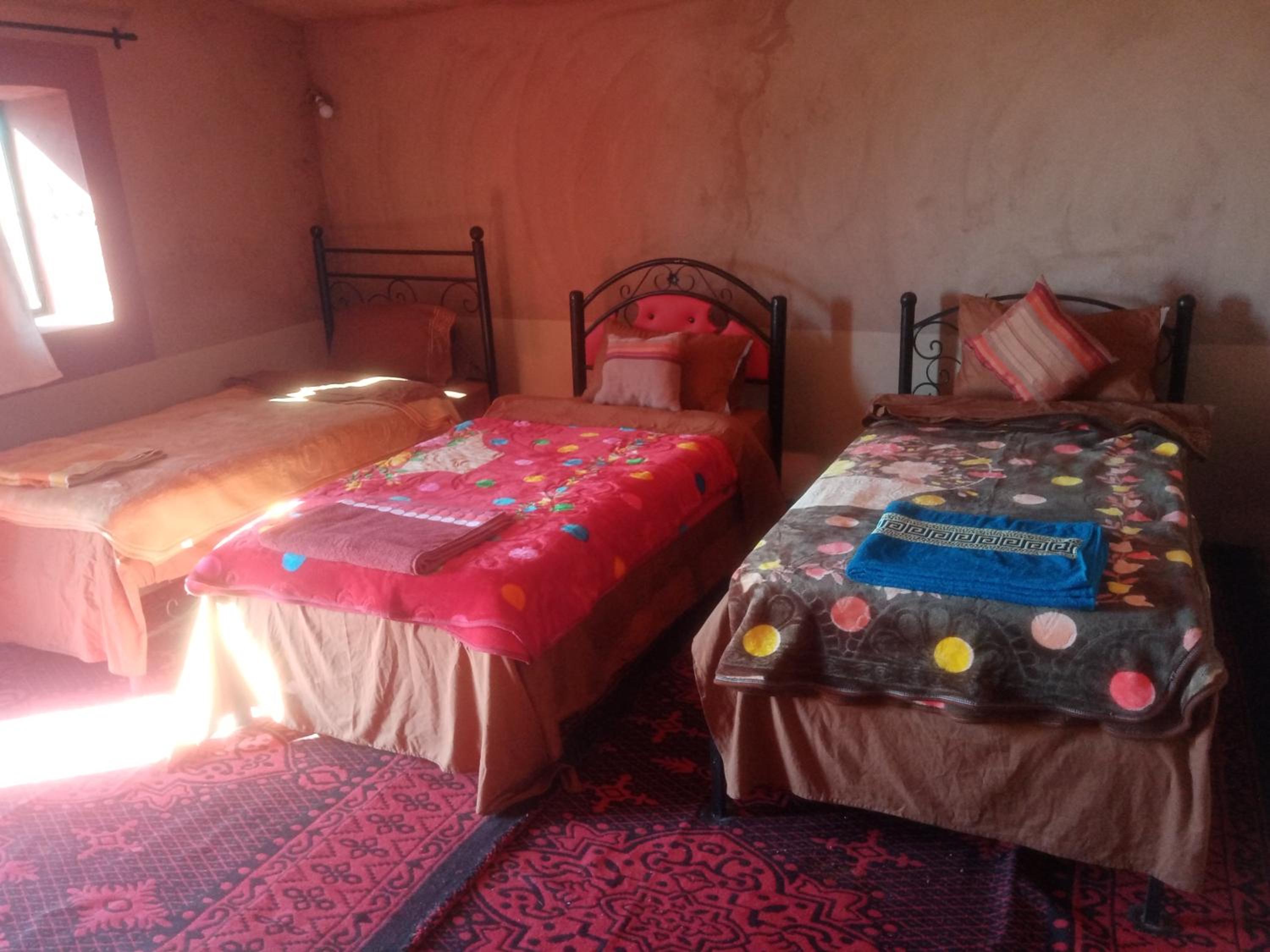 Economy Triple Room photo 1