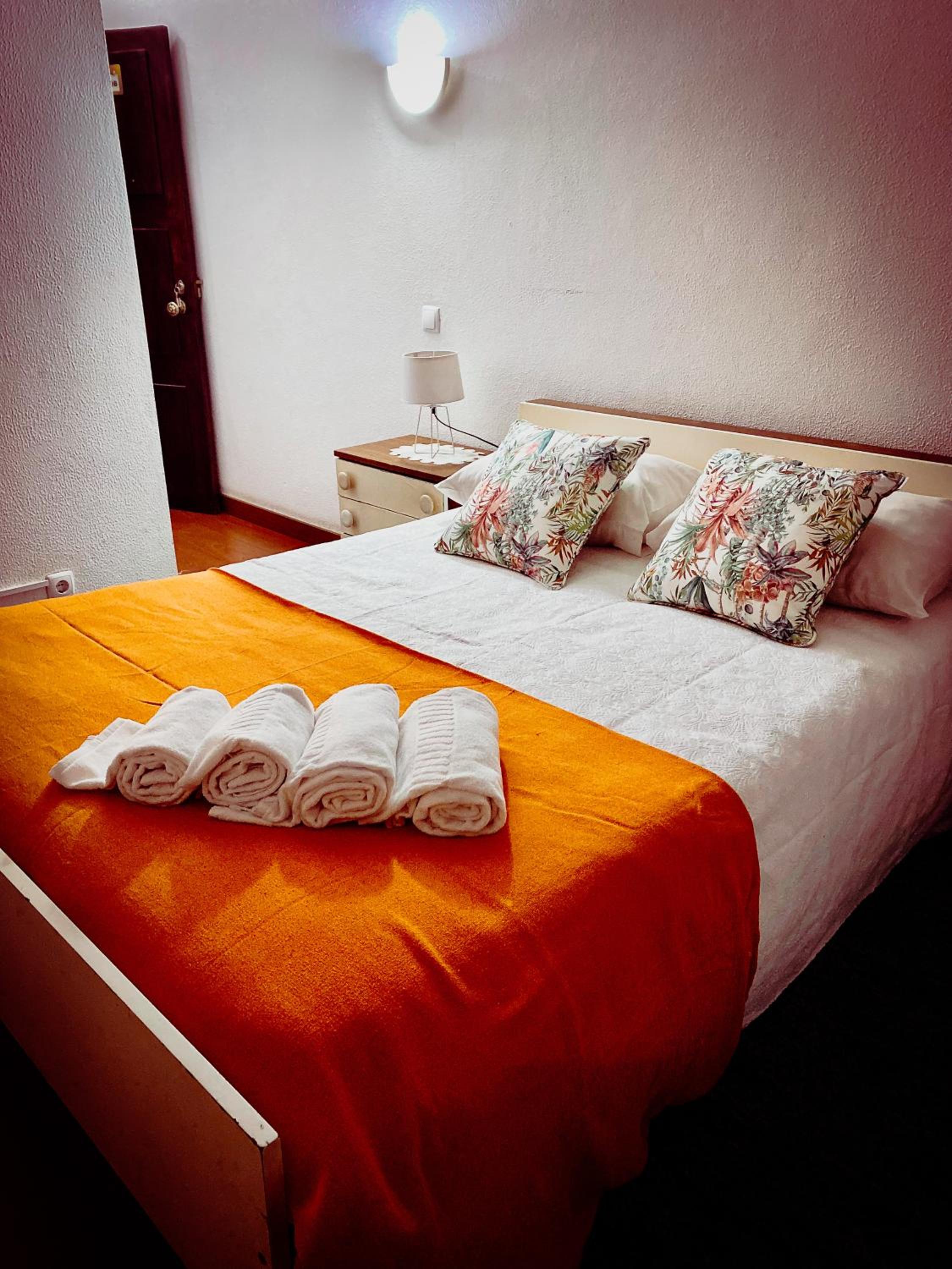 Double Room - Photo 2