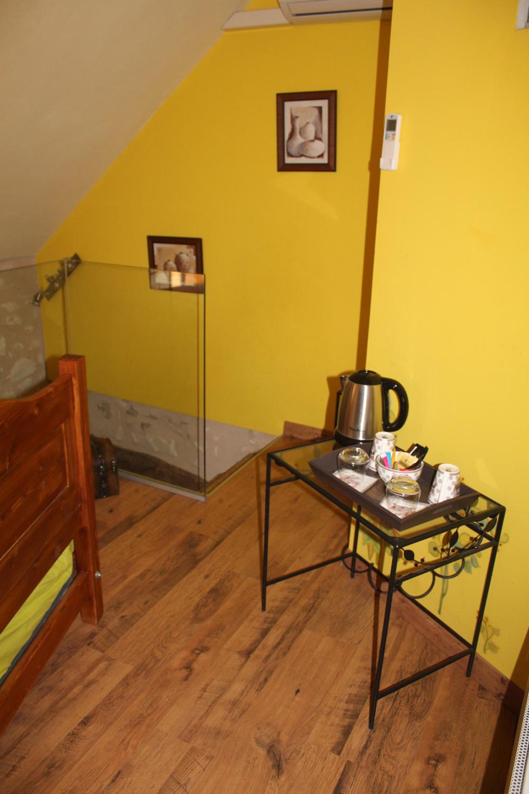 Family Room - Photo 4
