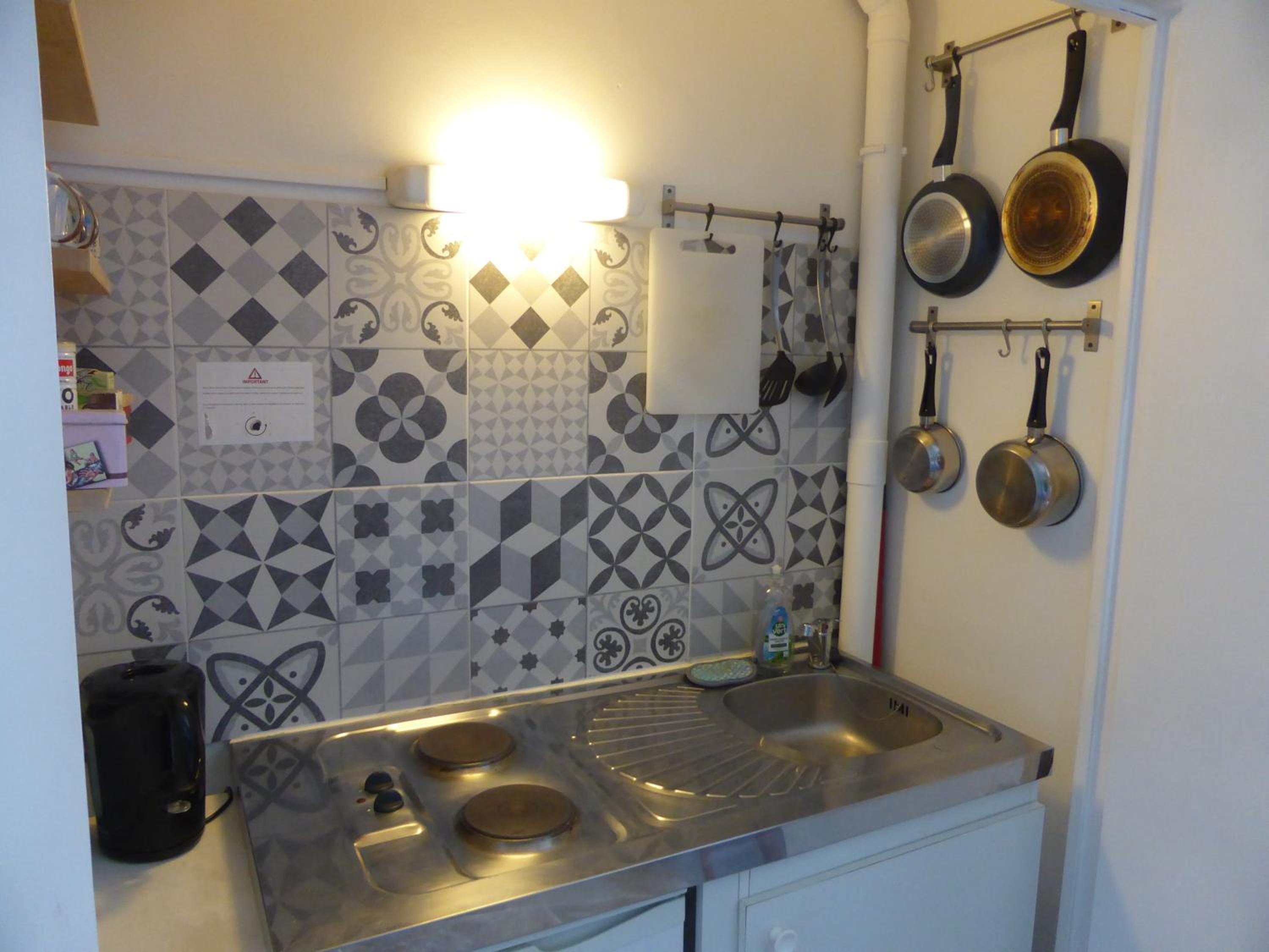 Studio Apartment - Photo 3