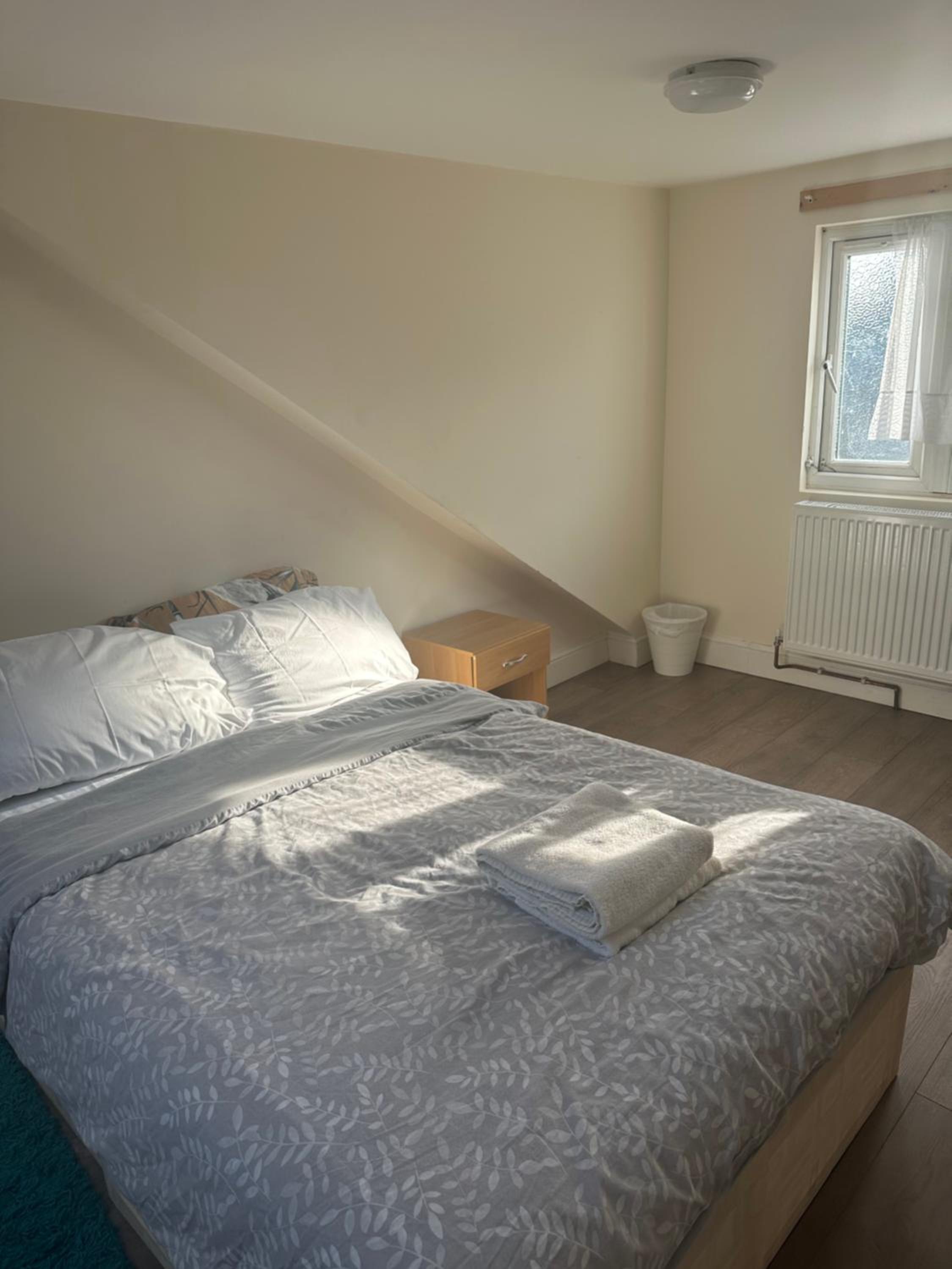 Double Room with Shared Bathroom
