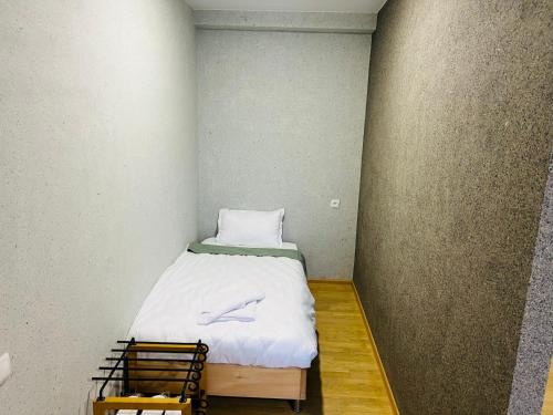 Basic Triple Room