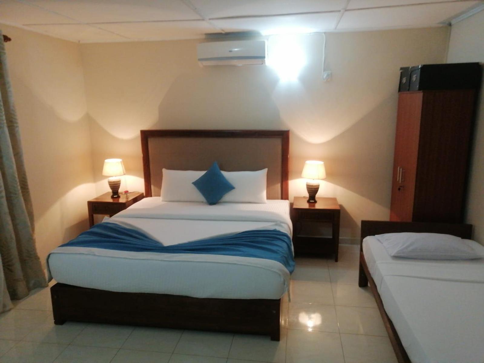 Villa - Beach Front photo 3