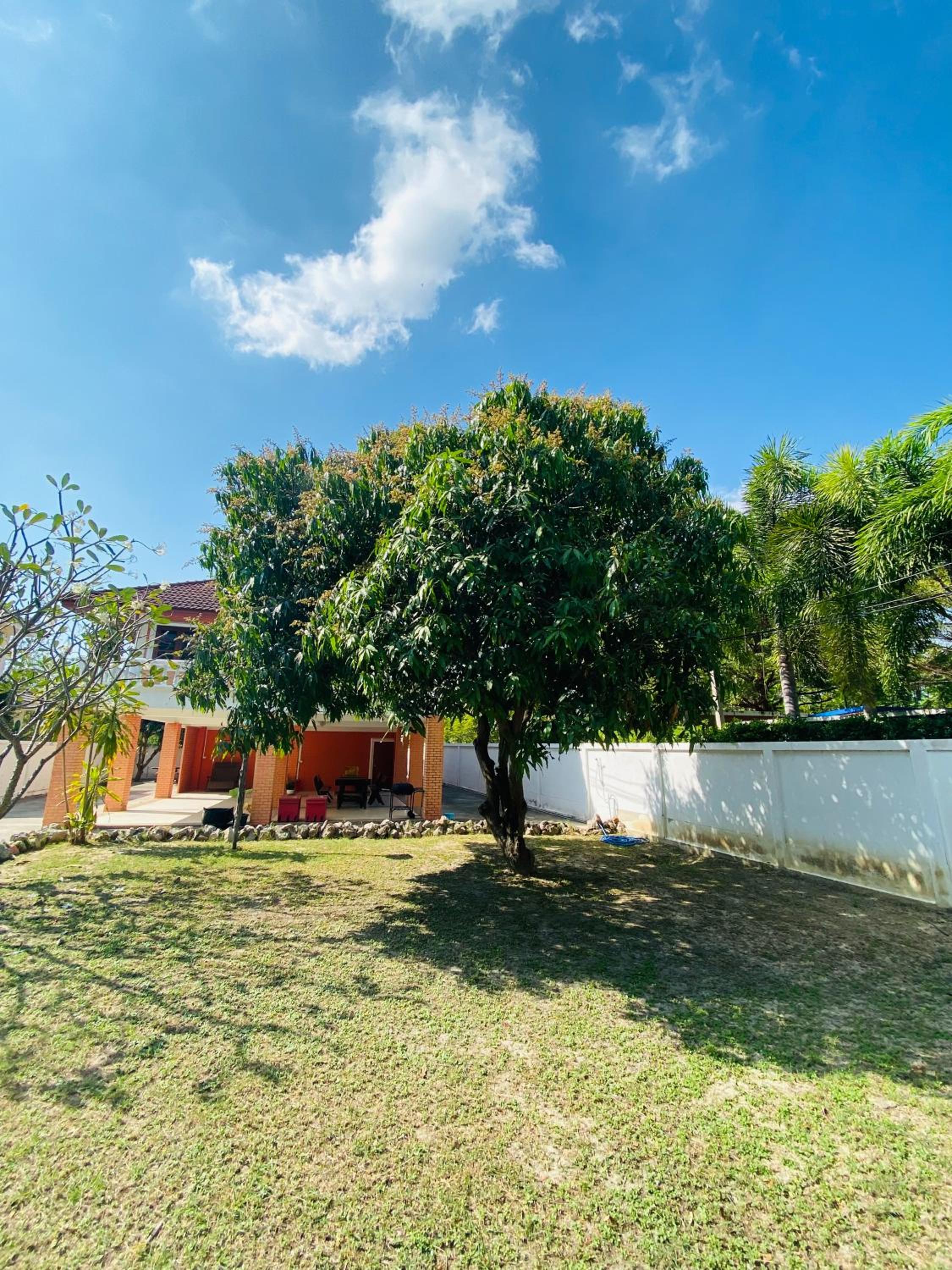 Three-Bedroom House - Photo 11