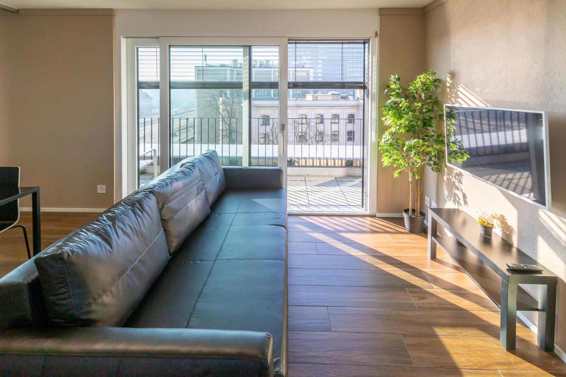 Two-Bedroom Modern Rooftop Apartment  photo 1
