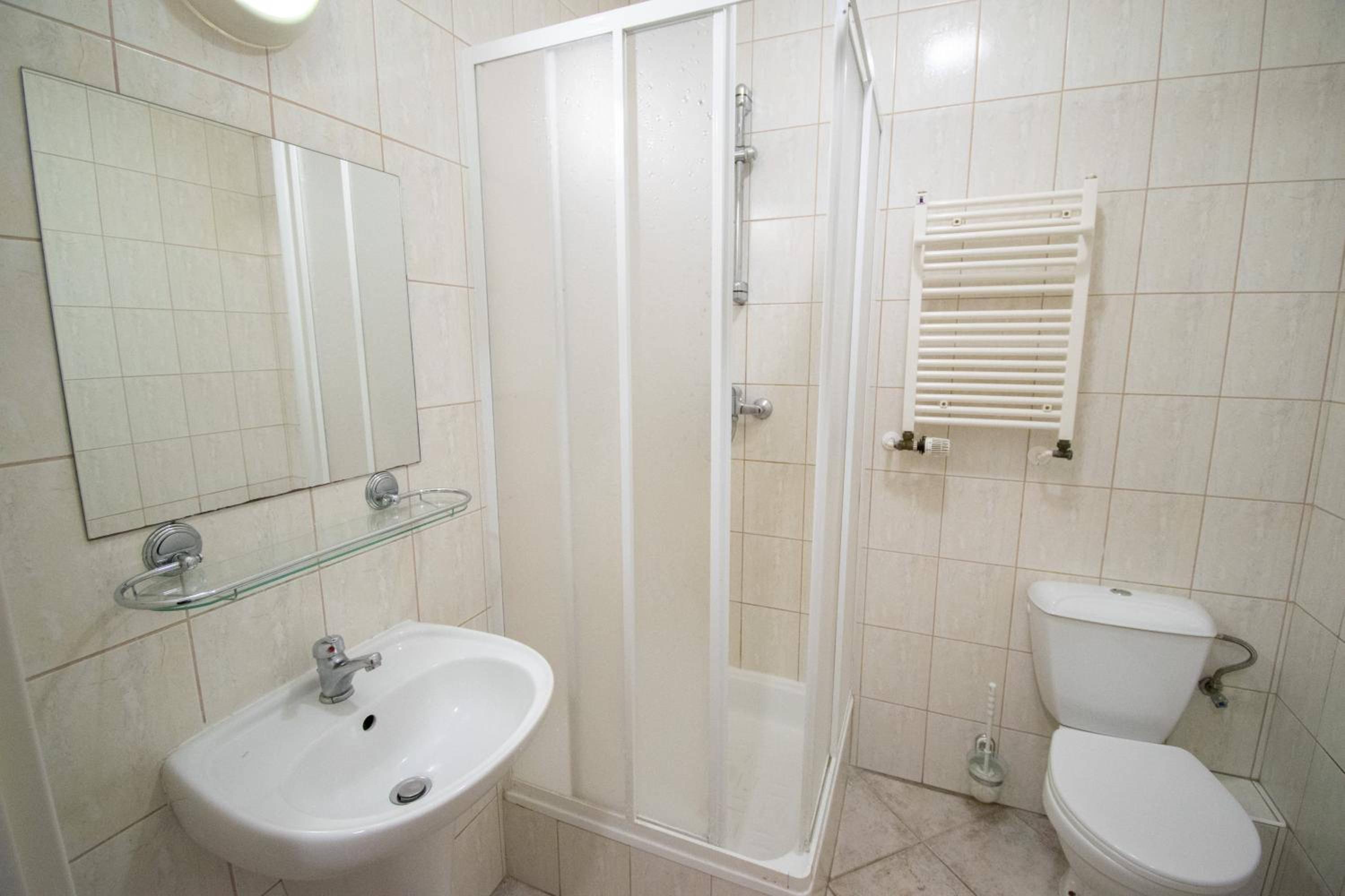 Standard Quadruple Room - Photo 2