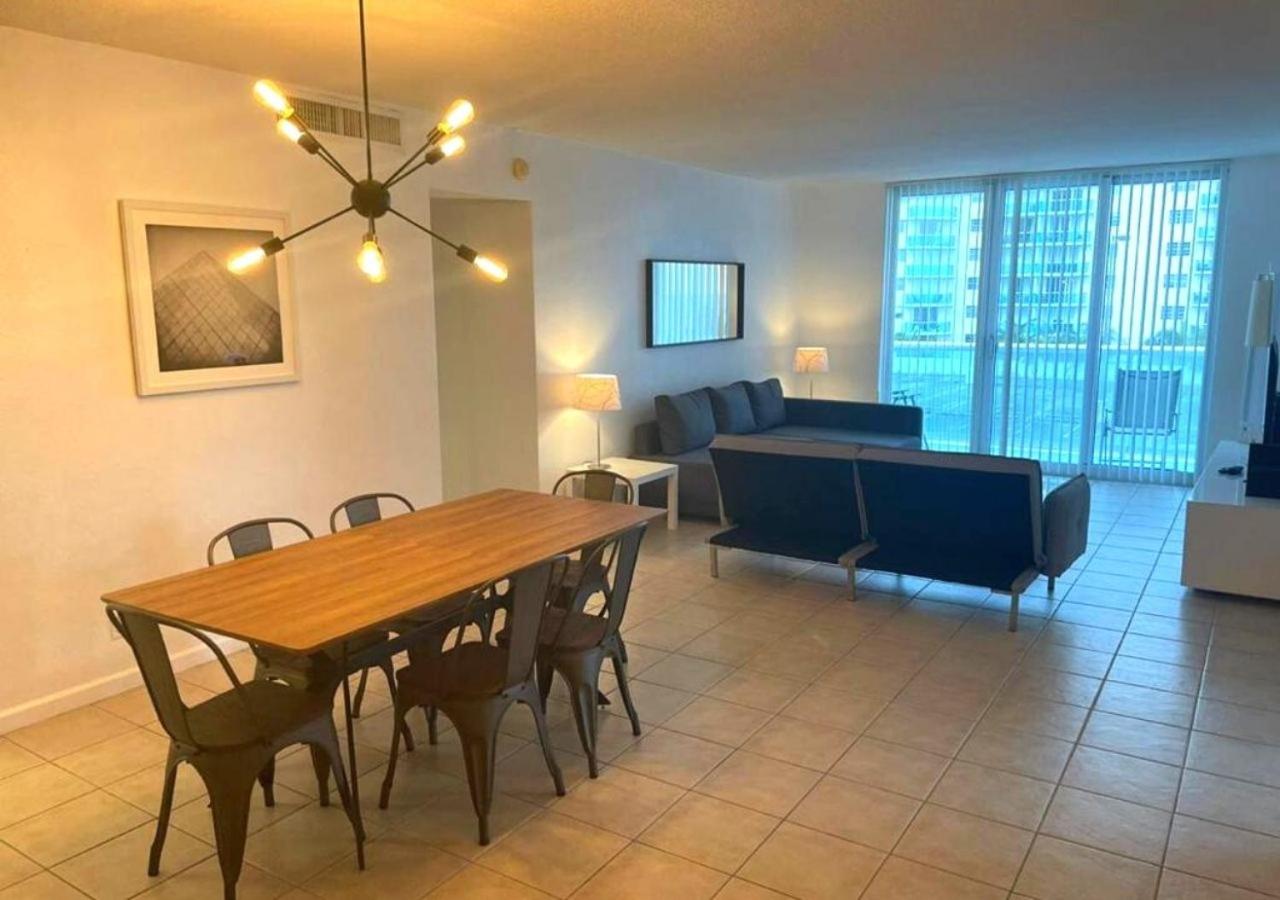 Premier One-Bedroom Apartment with Ocean and Pool View