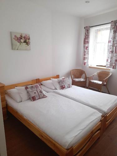 Double Room - Disability Access photo 2
