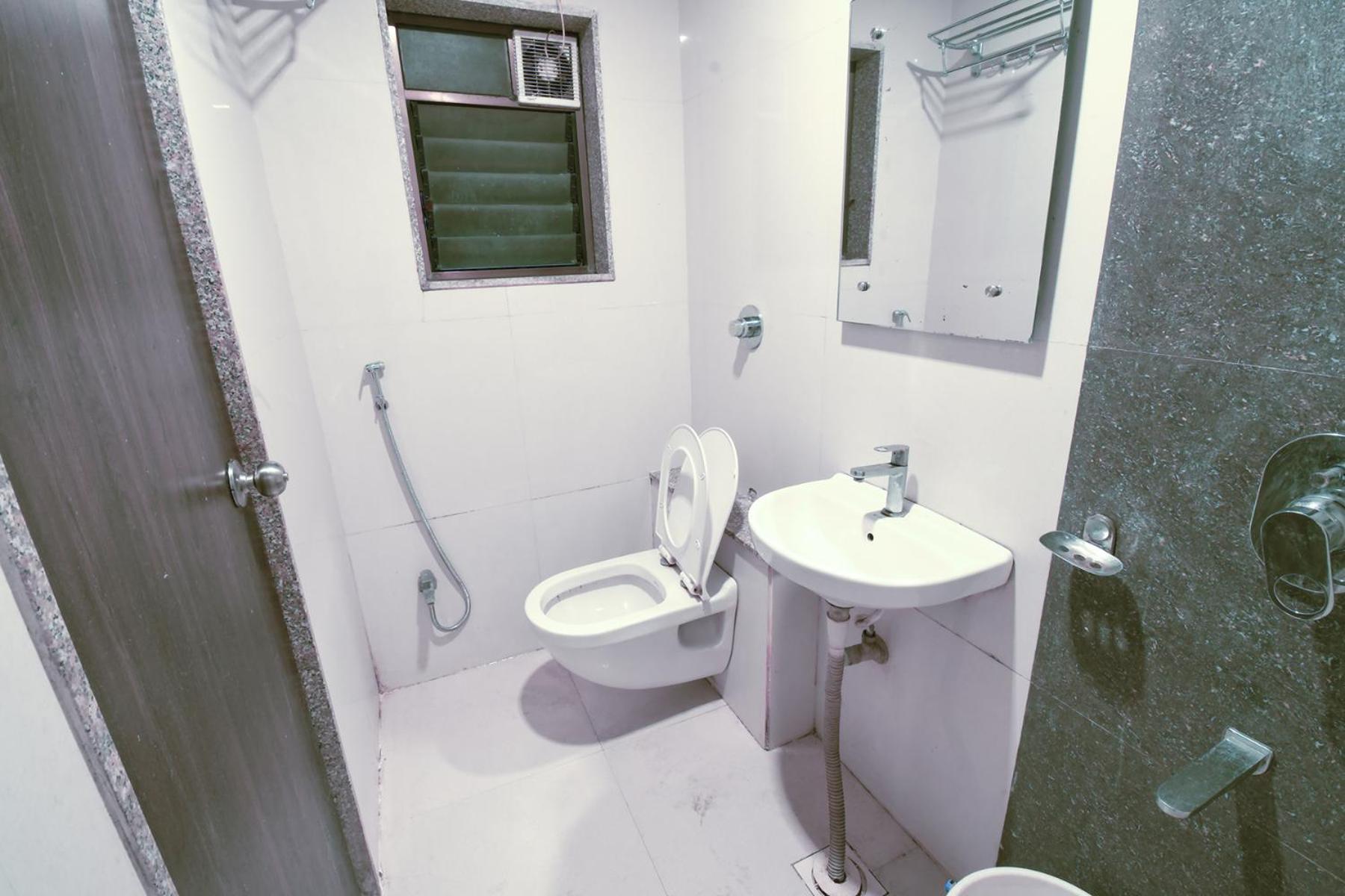 Standard Double Room with Fan photo 3