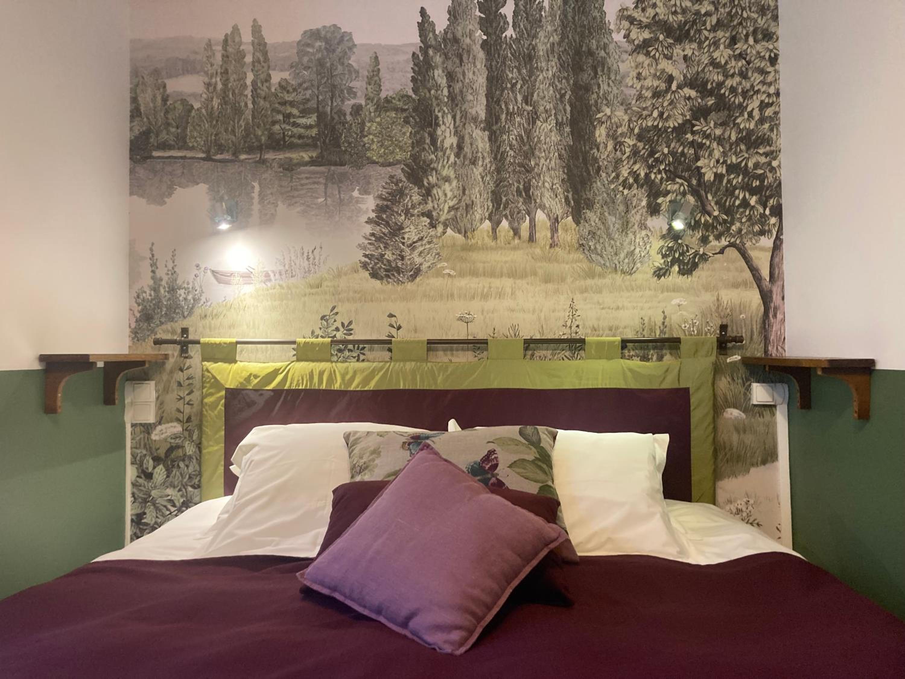 Superior Double Room with Extra Bed photo 2