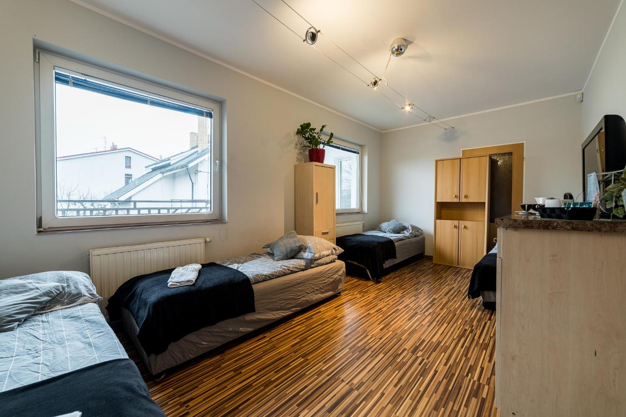 Quadruple Room - Photo 2