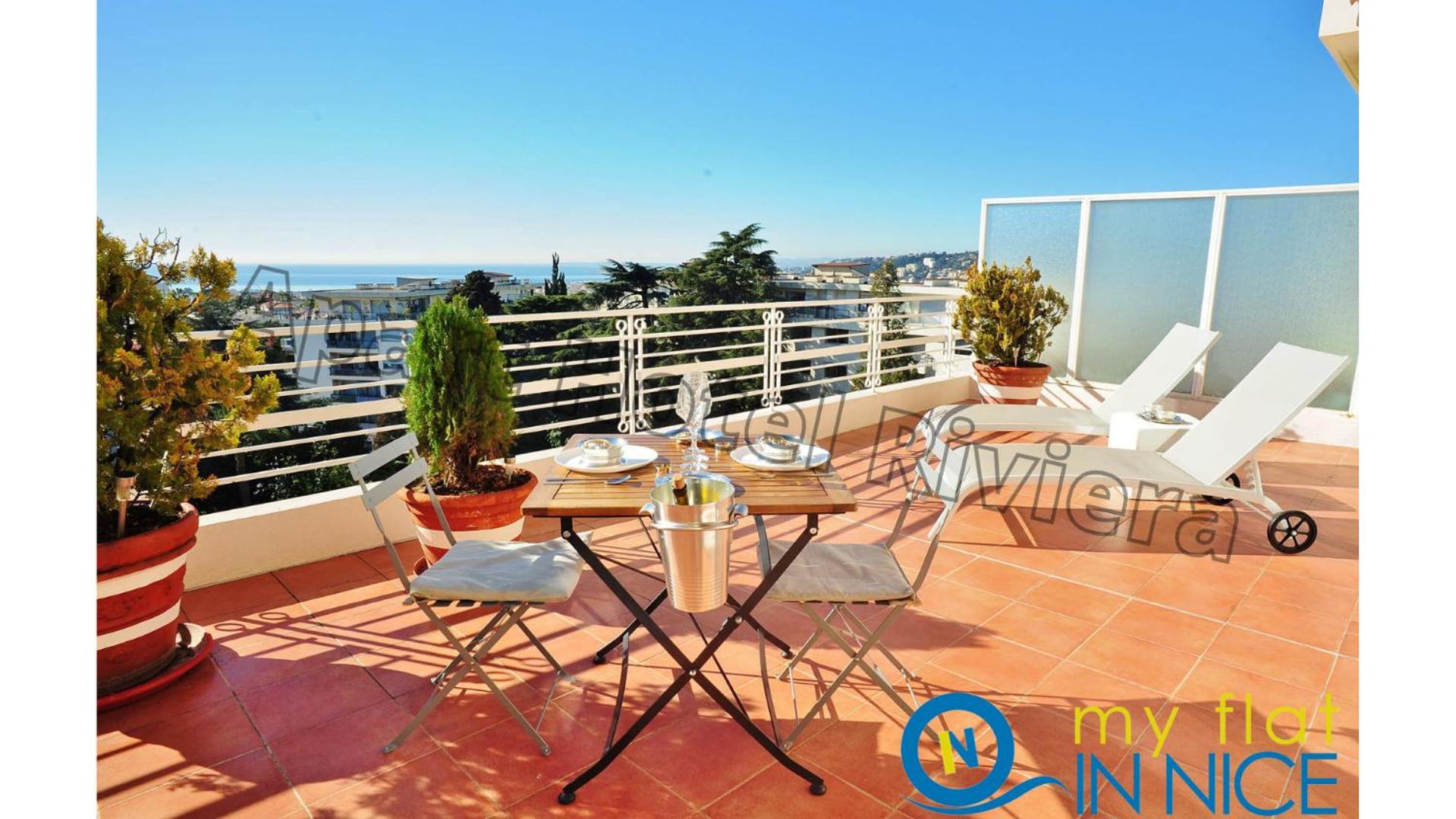 Apartment with Sea View