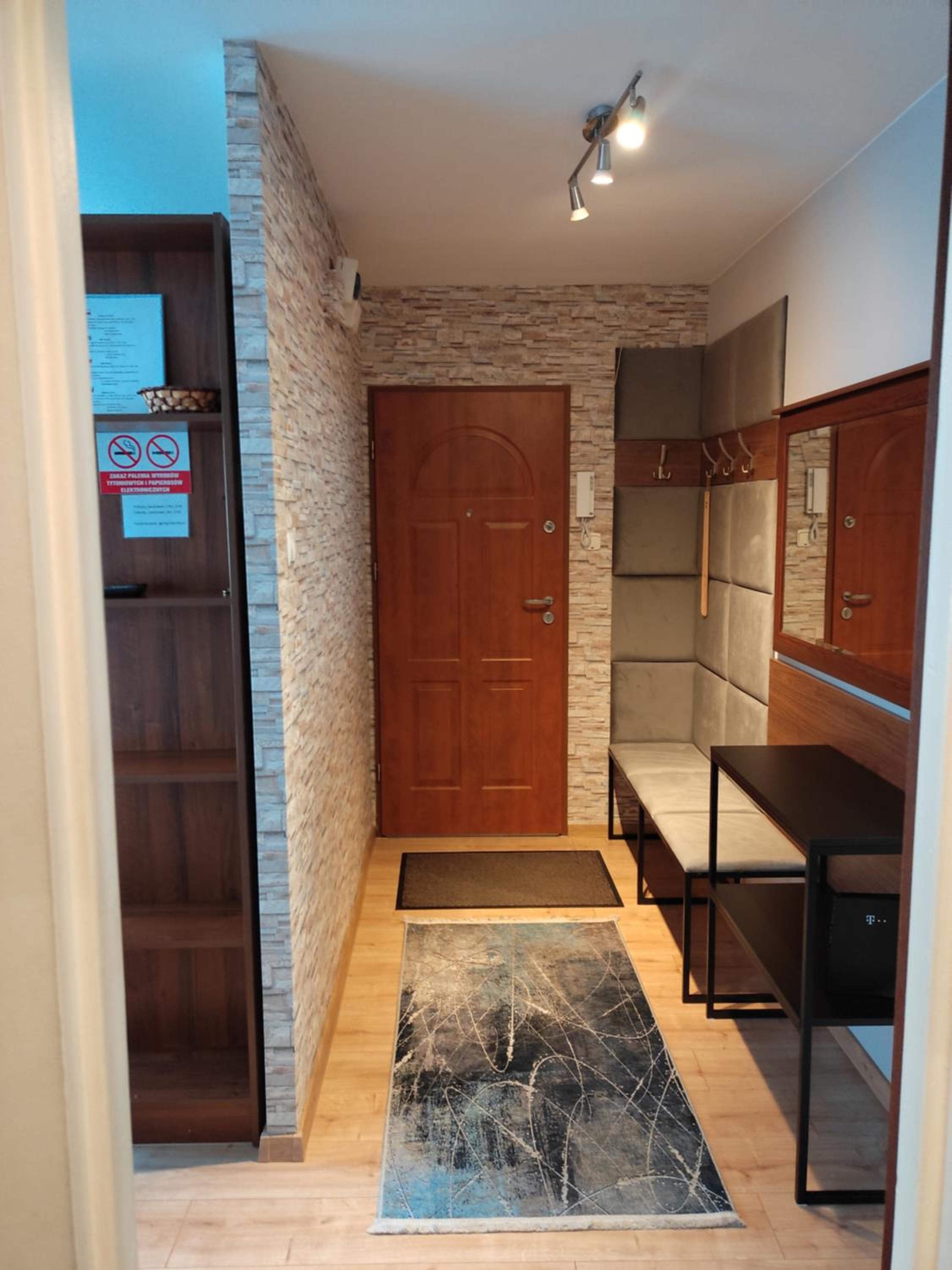 Two-Bedroom Apartment - Photo 6