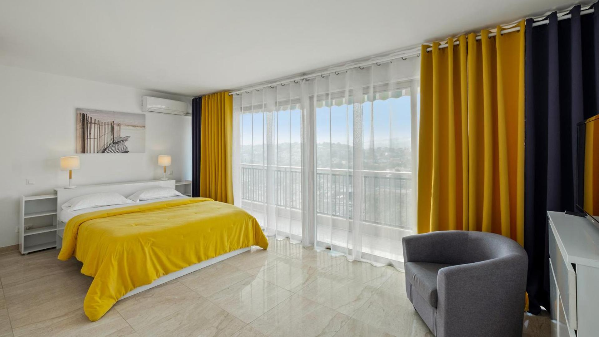Two-Bedroom Apartment with Sea View