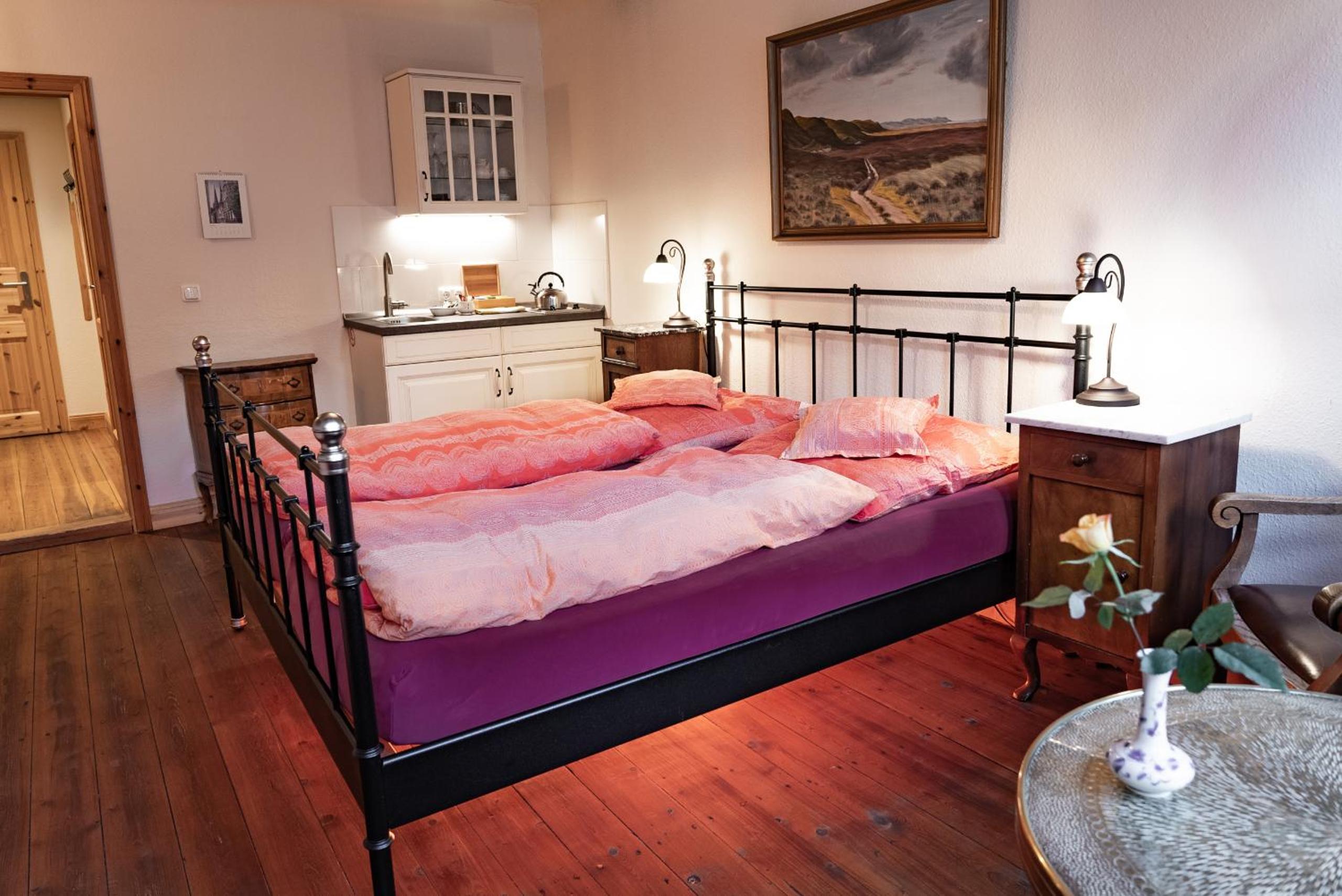 Small Suite