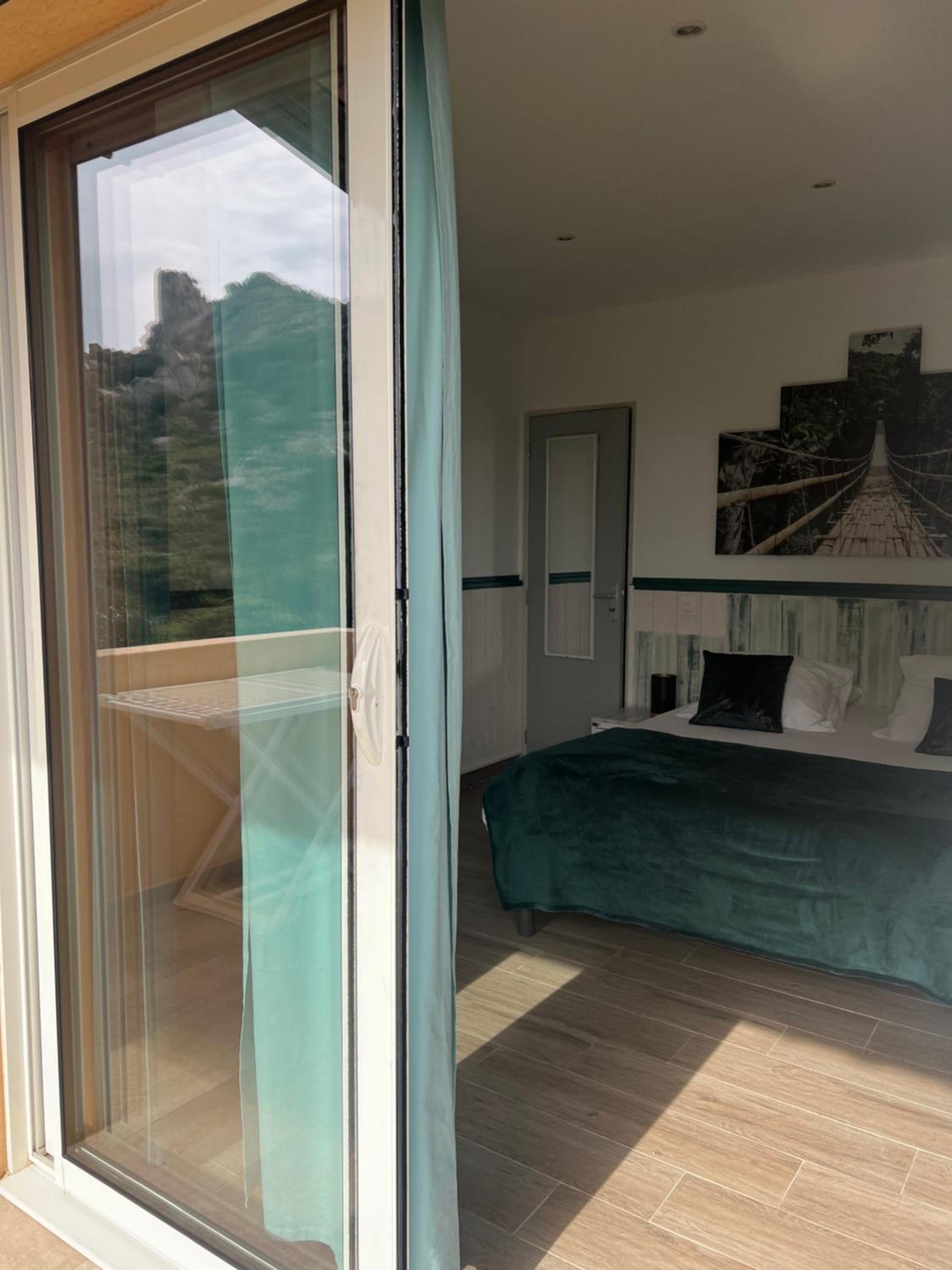 Double Room with Terrace - Photo 8