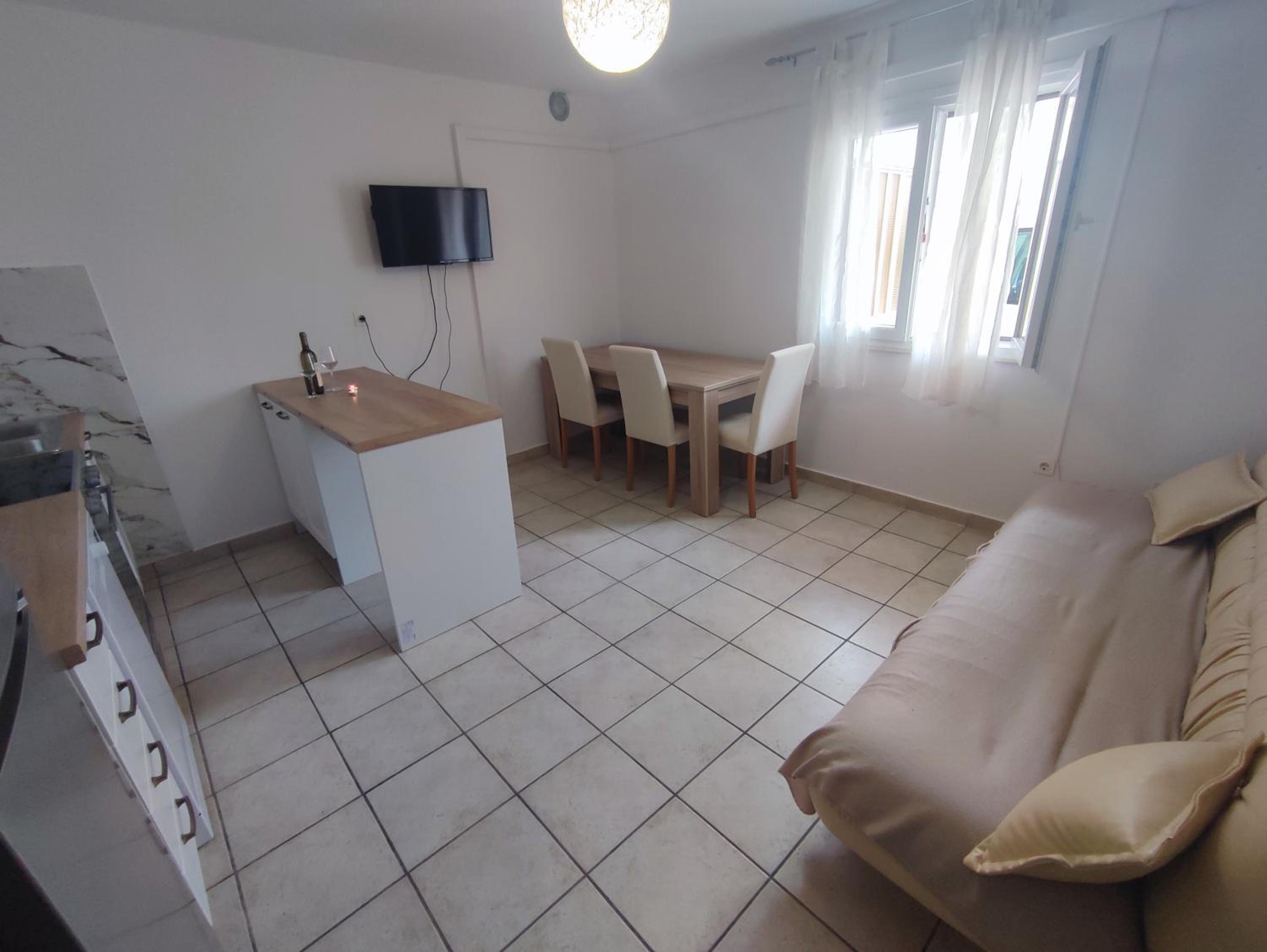 Apartment with Sea View photo 2