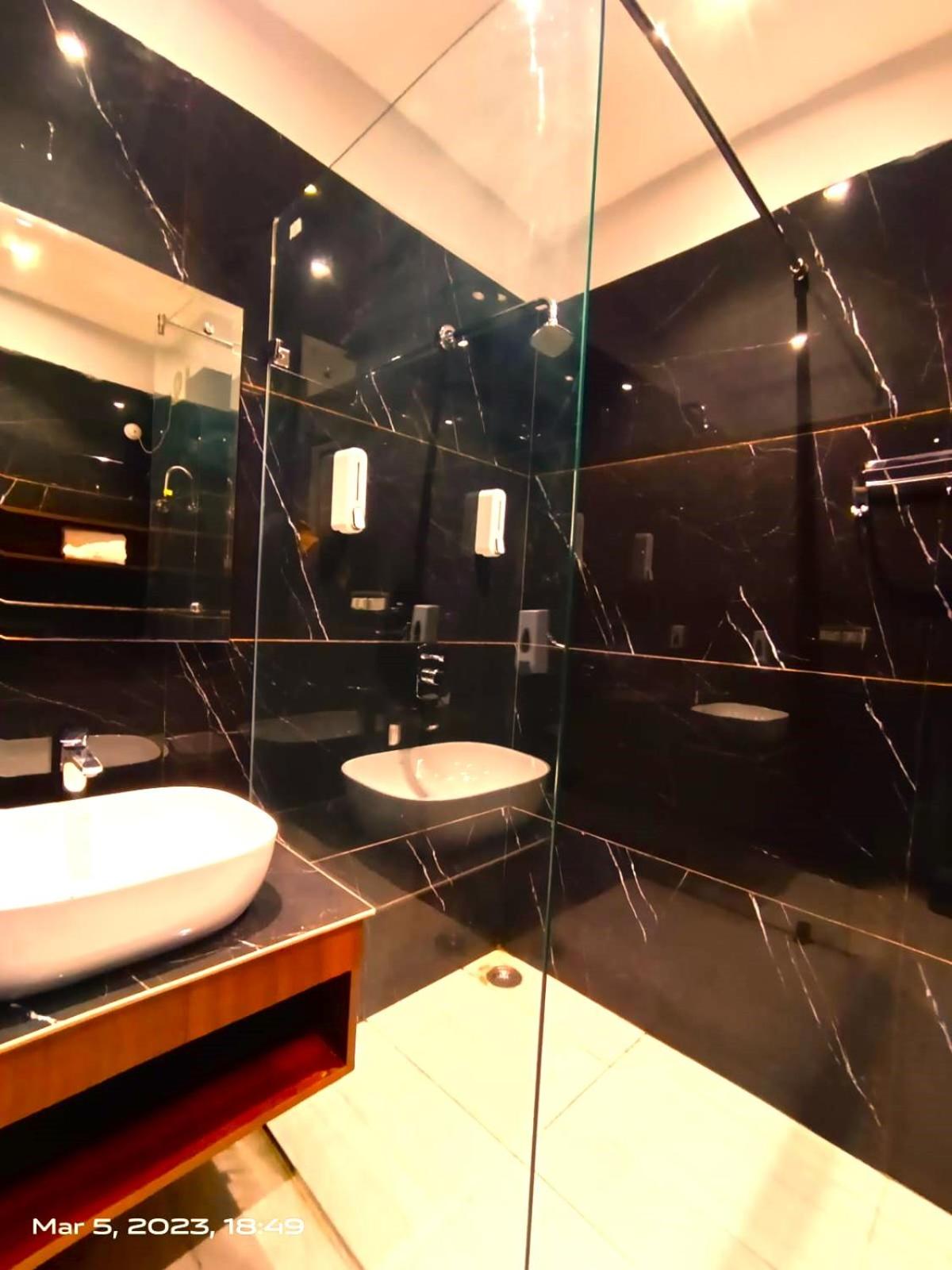 Superior Queen Room