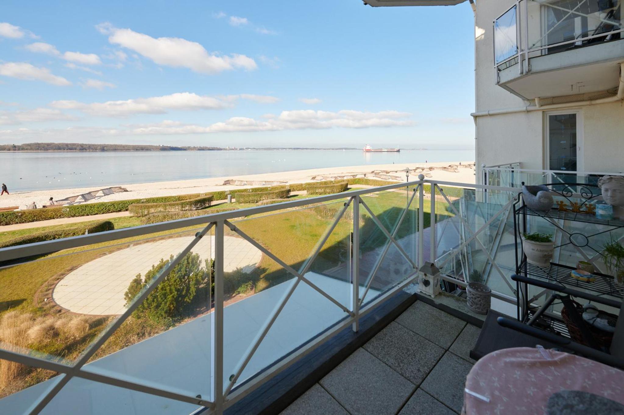 Apartment with Sea View photo 1