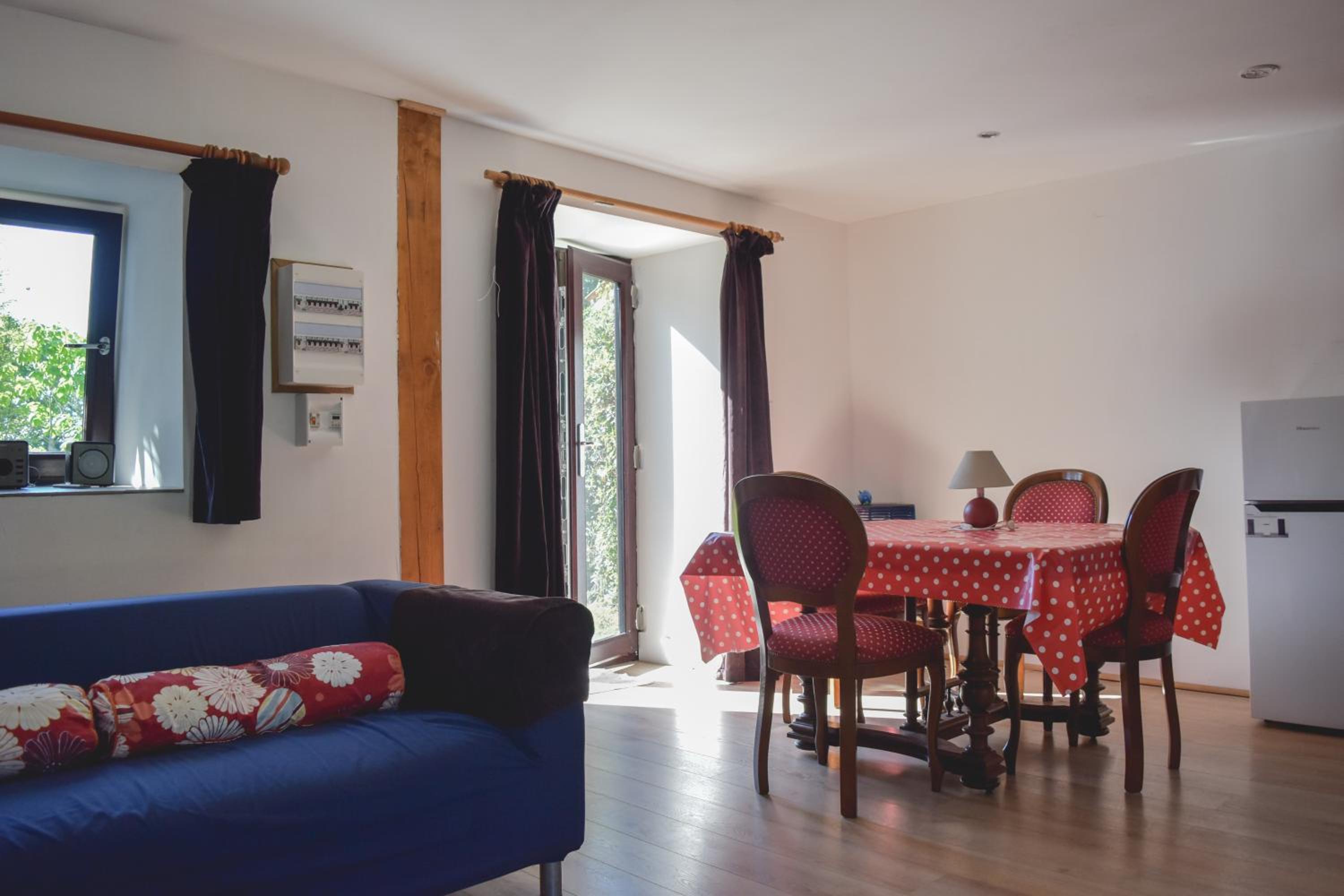 Three-Bedroom House - Photo 127
