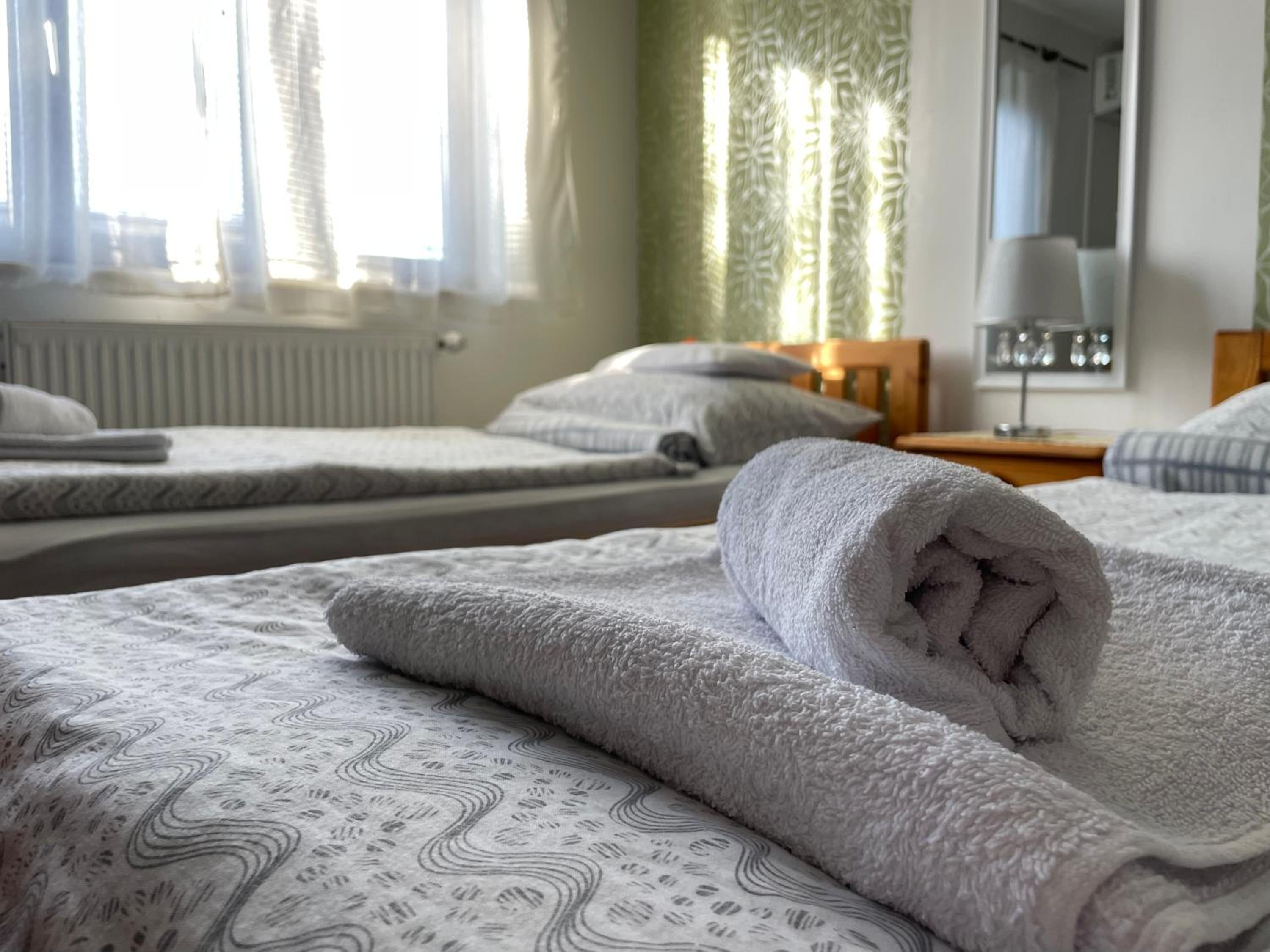 Triple Room with Bathroom photo 1