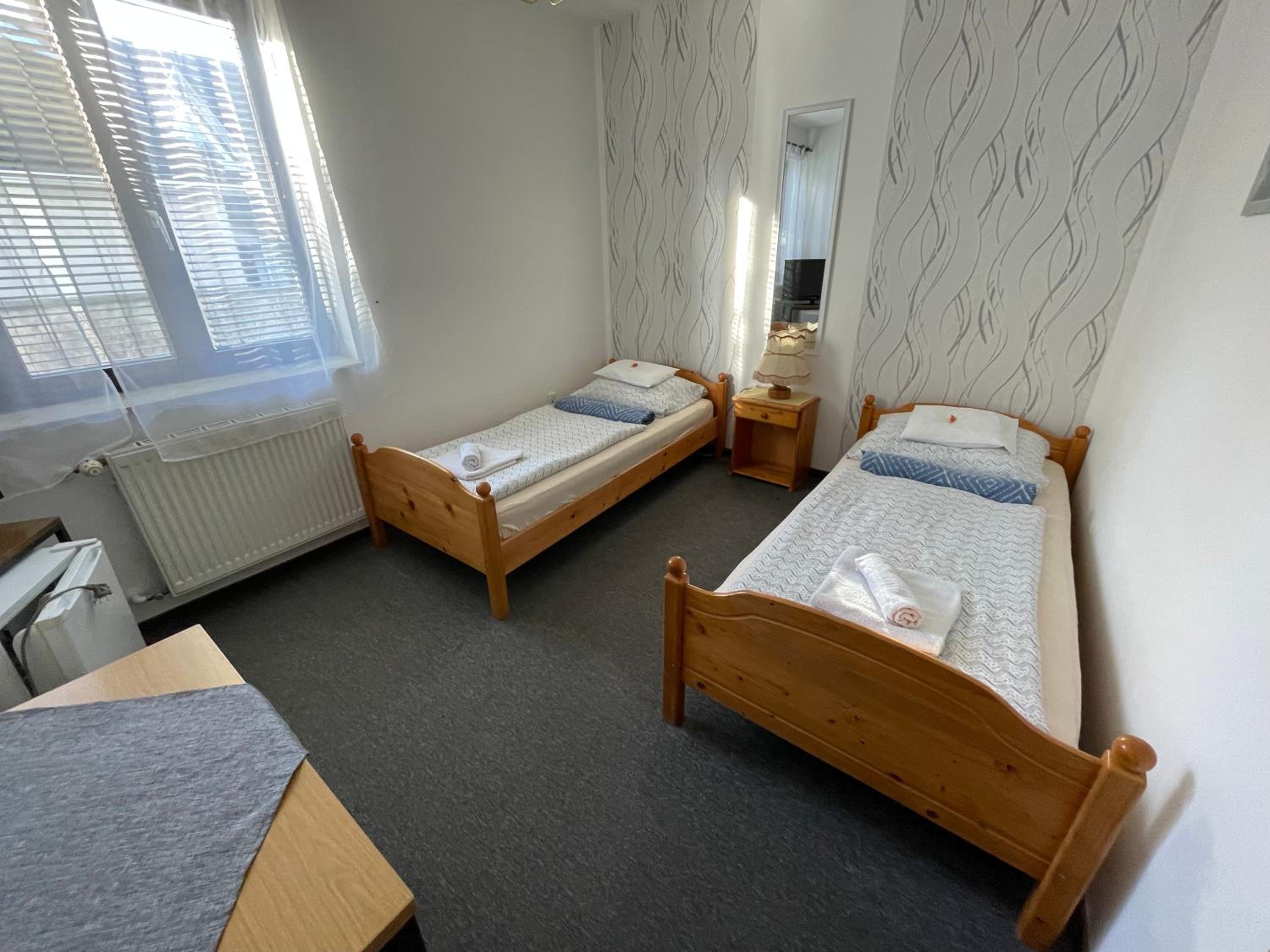 Standard Twin Room photo 1
