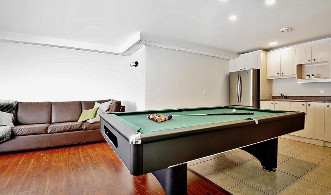 Five-Bedroom Chalet photo 3