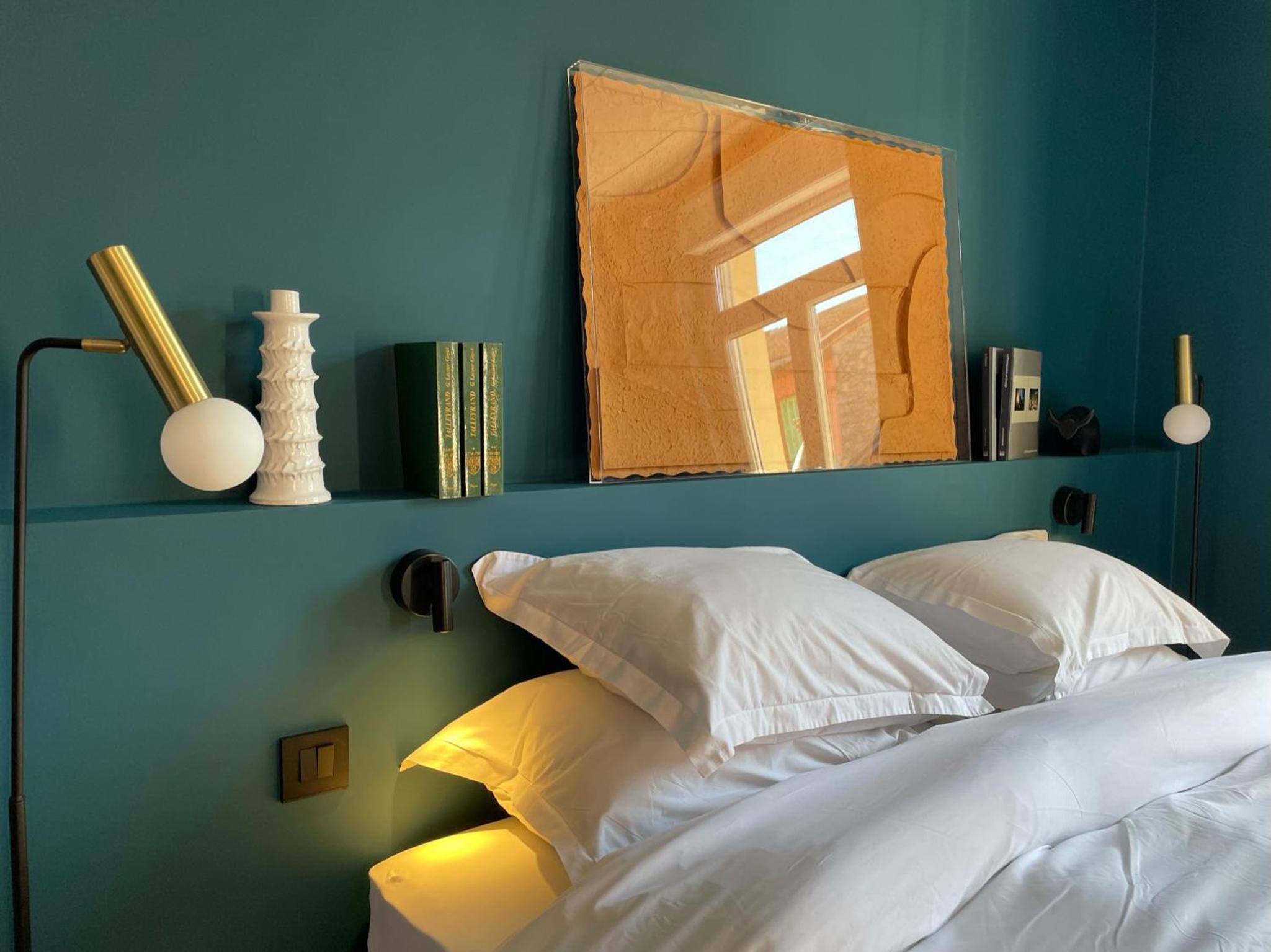 King Room with Mountain View photo 2