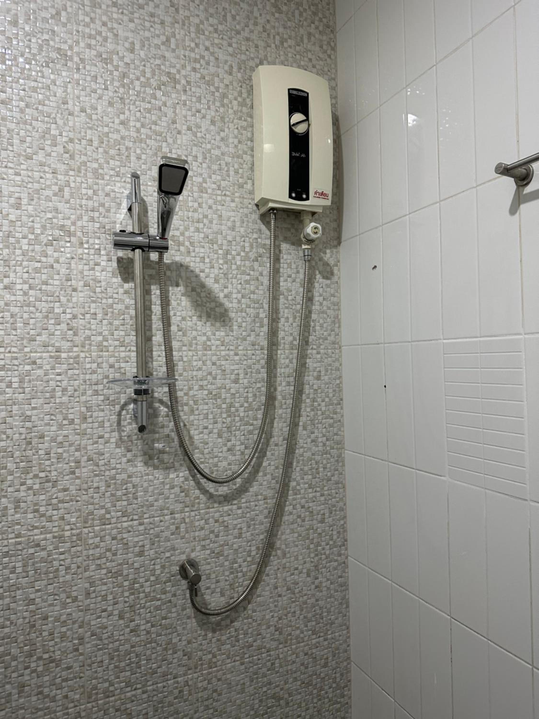 Three-Bedroom Villa - Photo 22