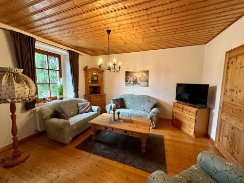 Suite - Photo 5