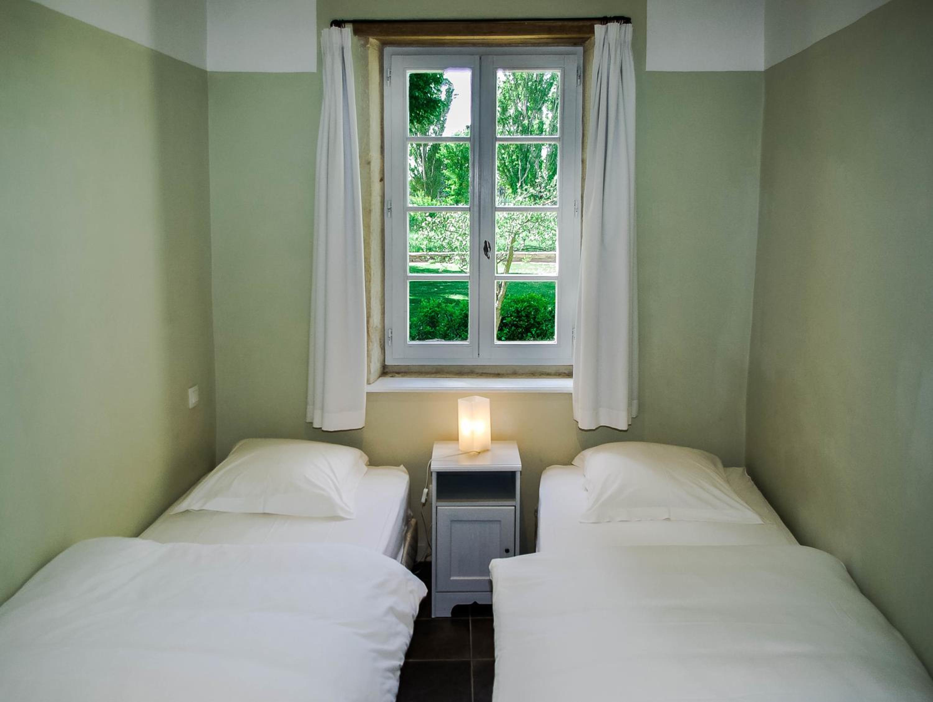 Cottage (4 Adults)