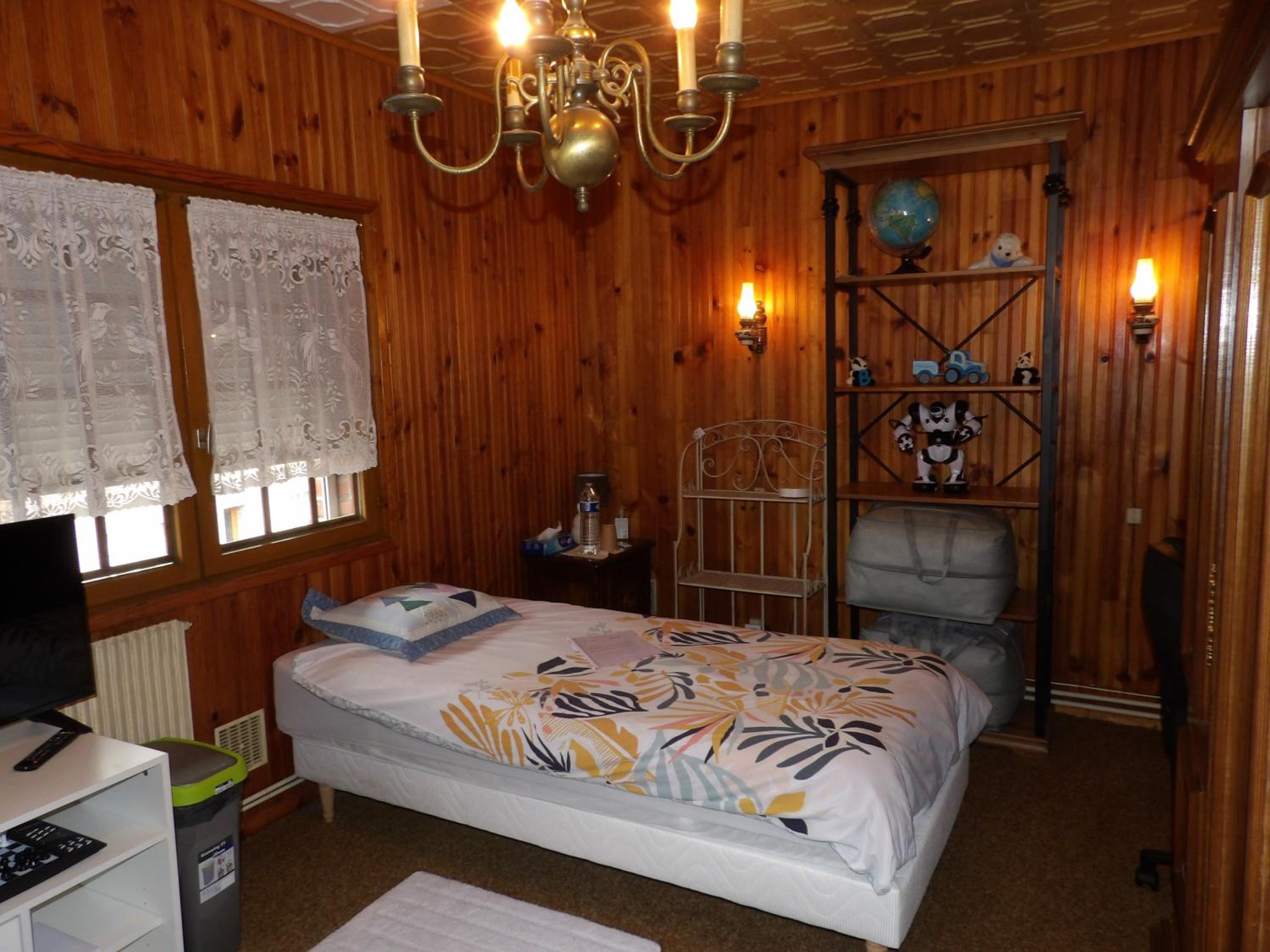 Single Room photo 2
