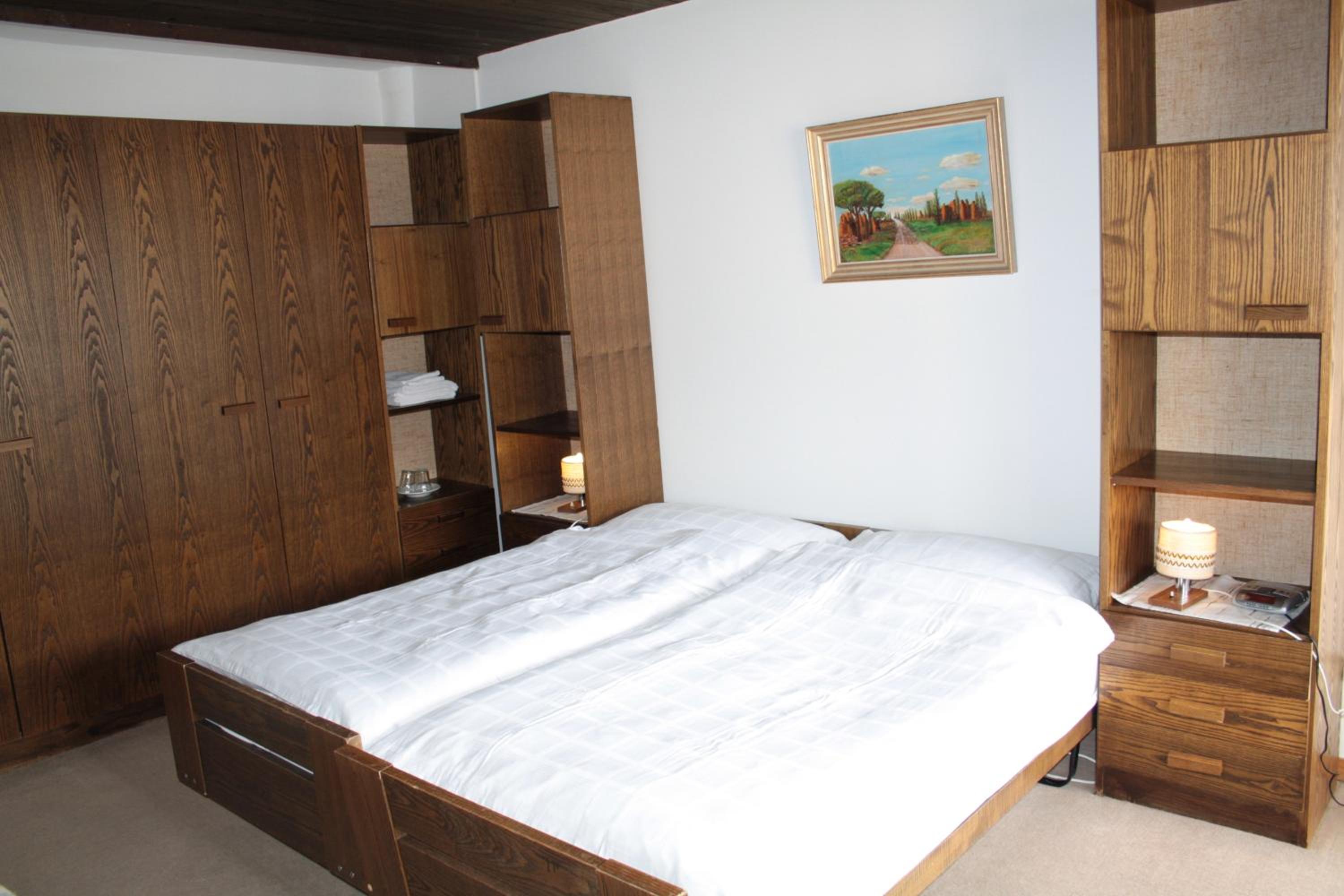Double Room with Shared Bathroom photo 1