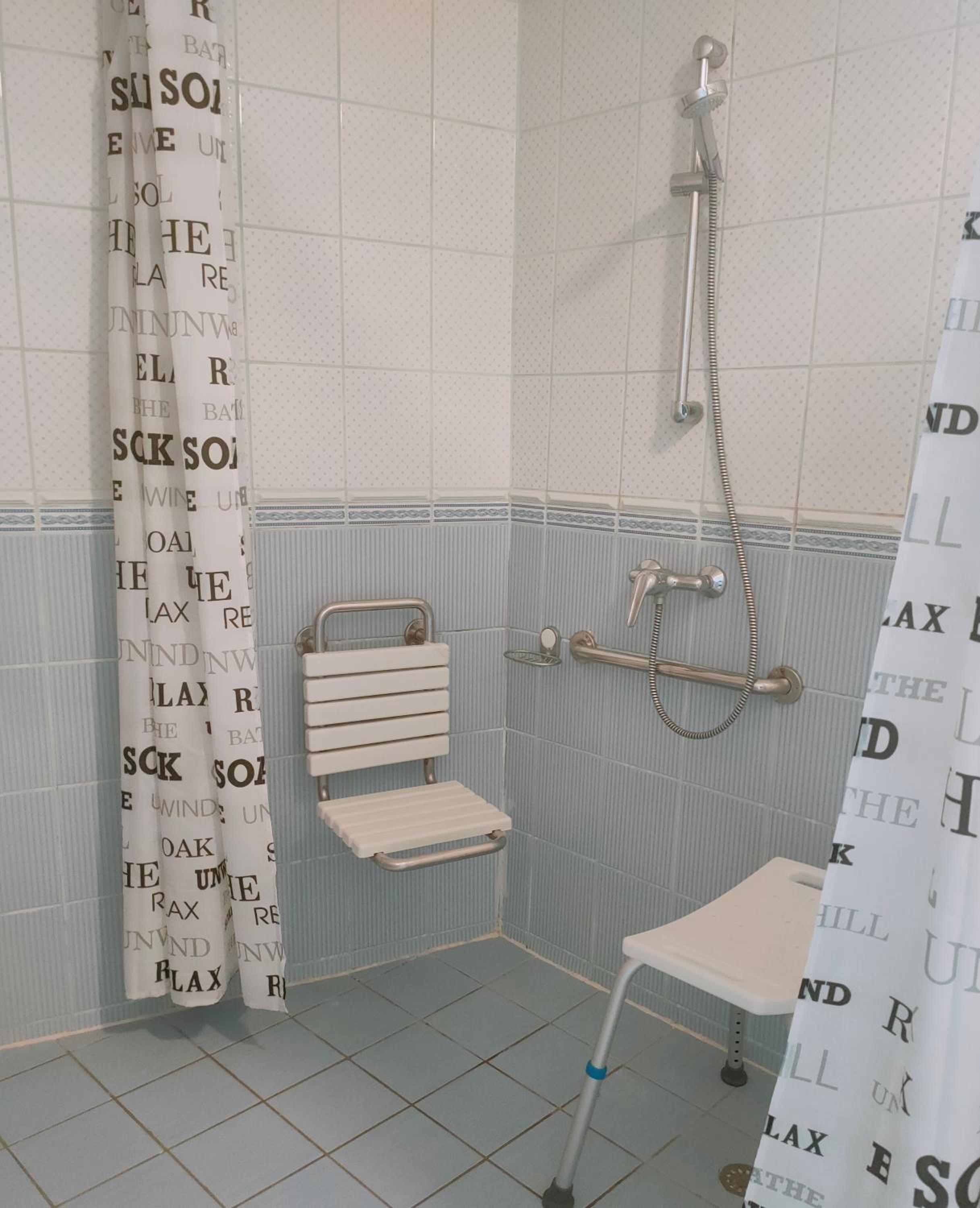Double Room - Disability Access photo 2