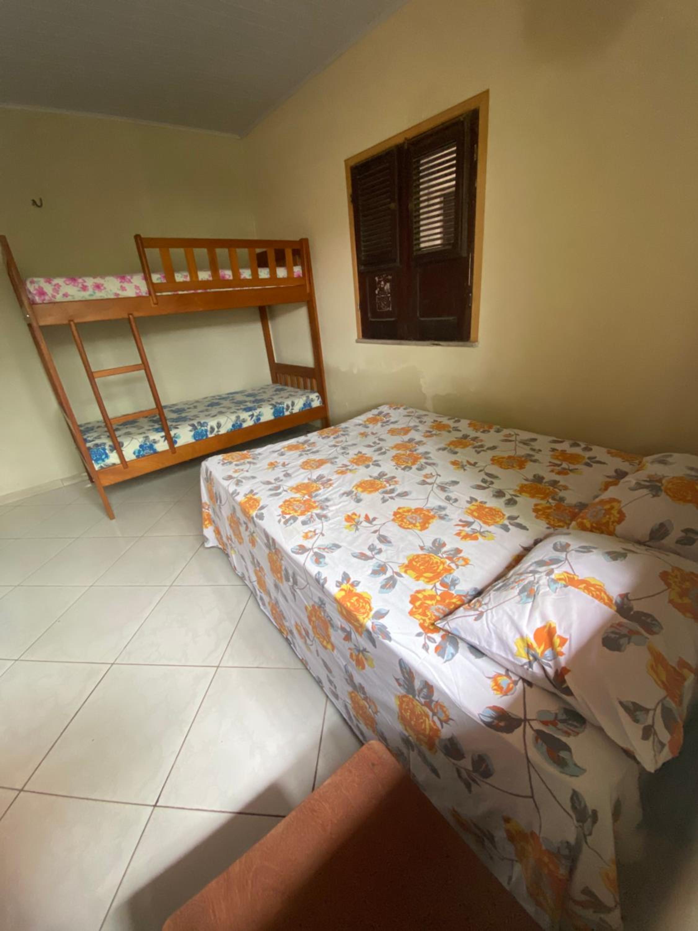 Bed in 6-Bed Dormitory Room photo 2