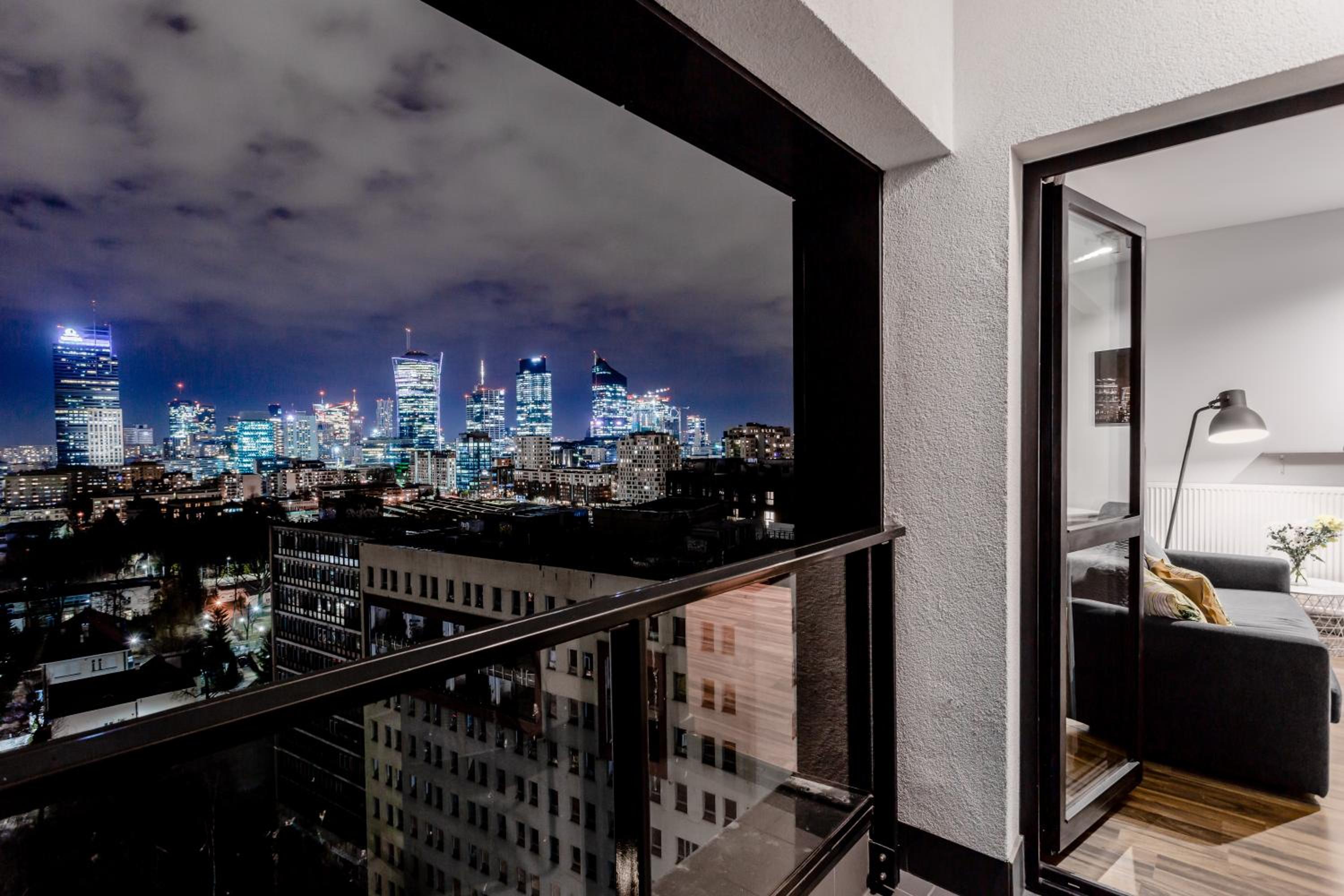 One-Bedroom Apartment - Photo 14