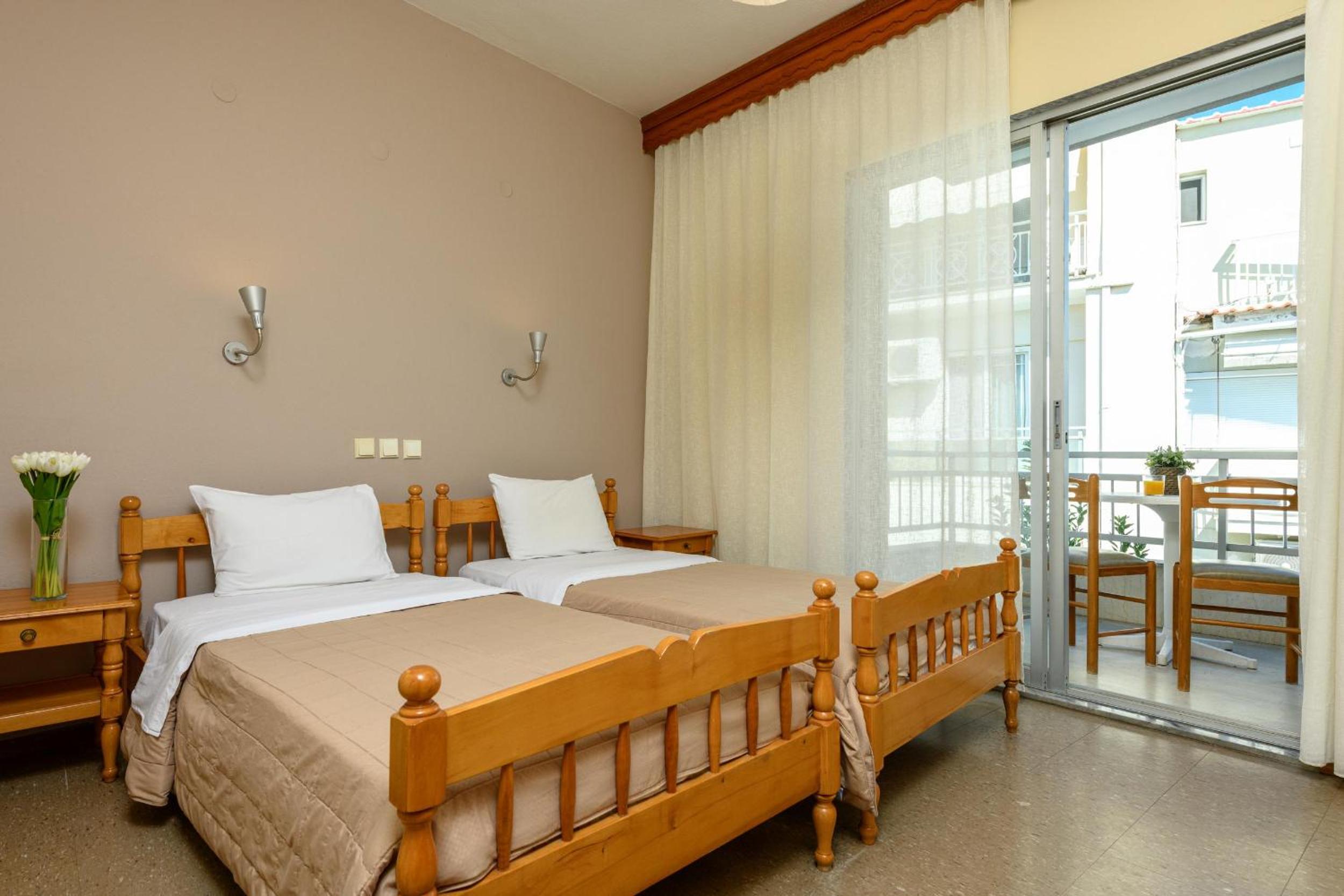 Economy Twin Room
