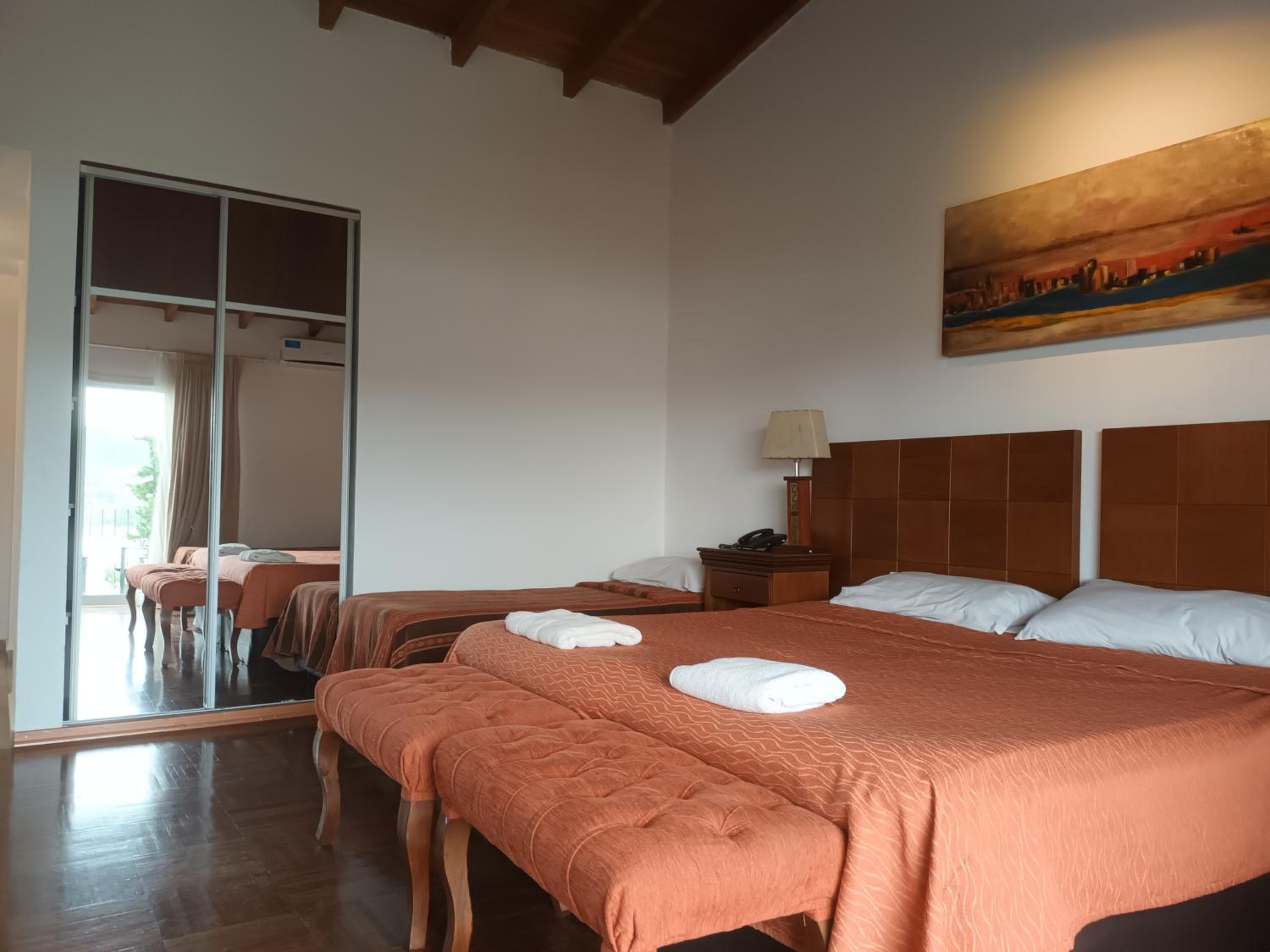 Deluxe Triple Room