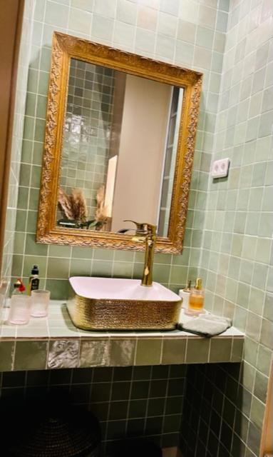 Double Room - Photo 10