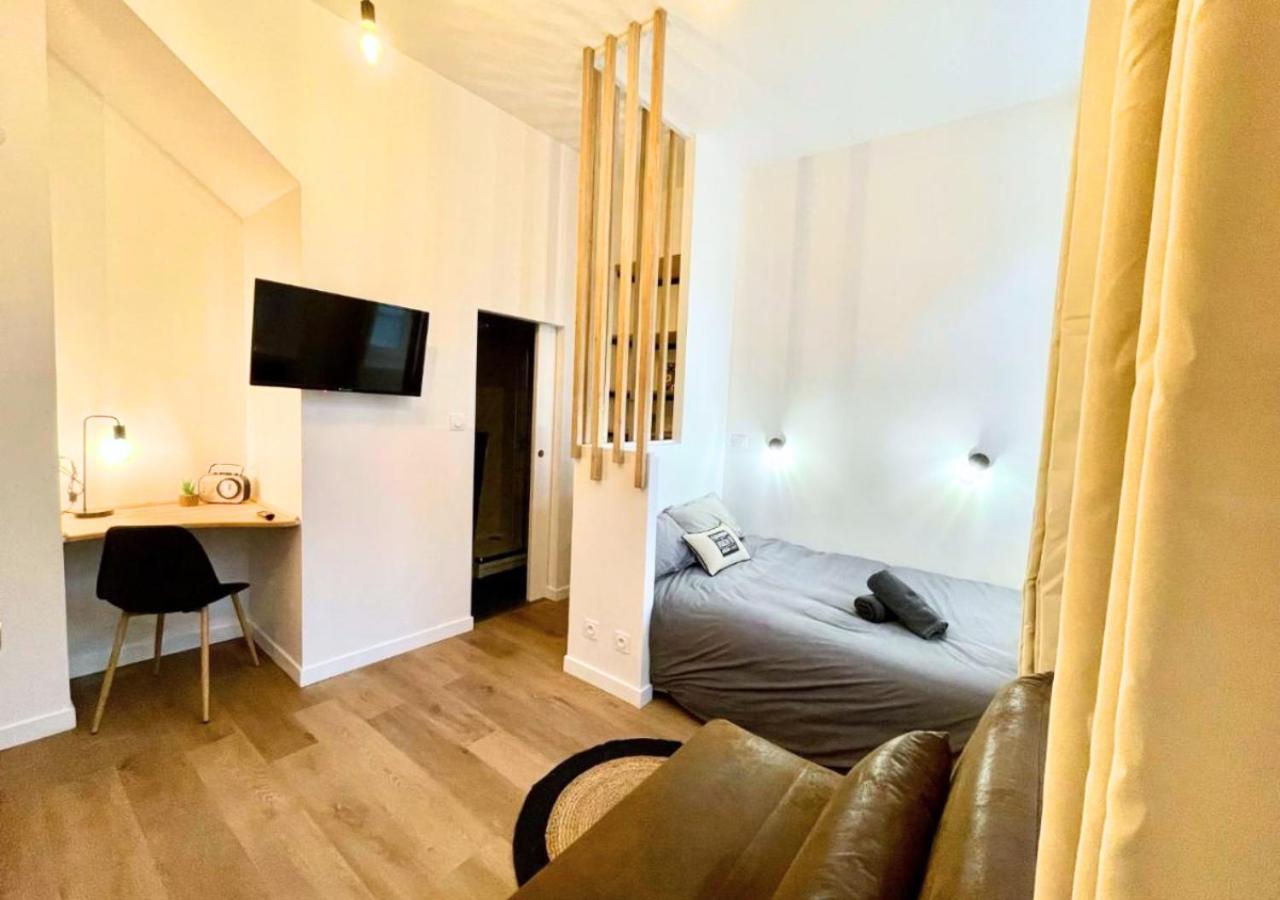 One-Bedroom Apartment - Photo 19
