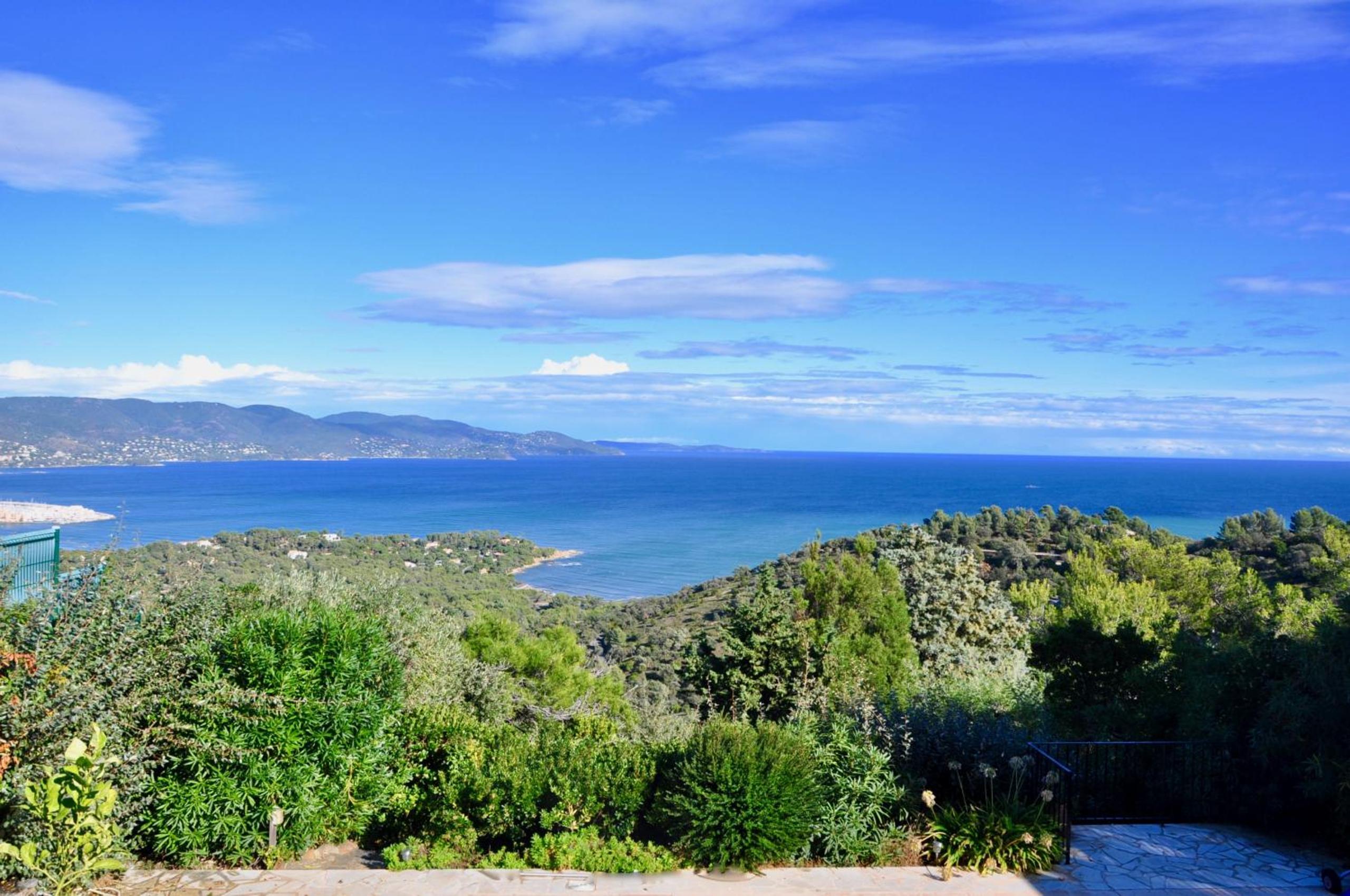 Villa with Private Pool photo 3