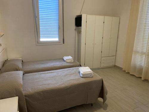 Double or Twin Room with Balcony photo 1