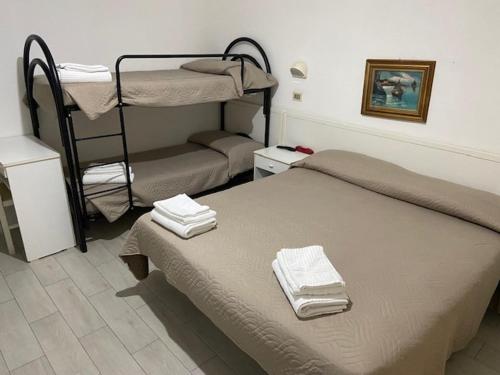 Quadruple Room with Balcony photo 2