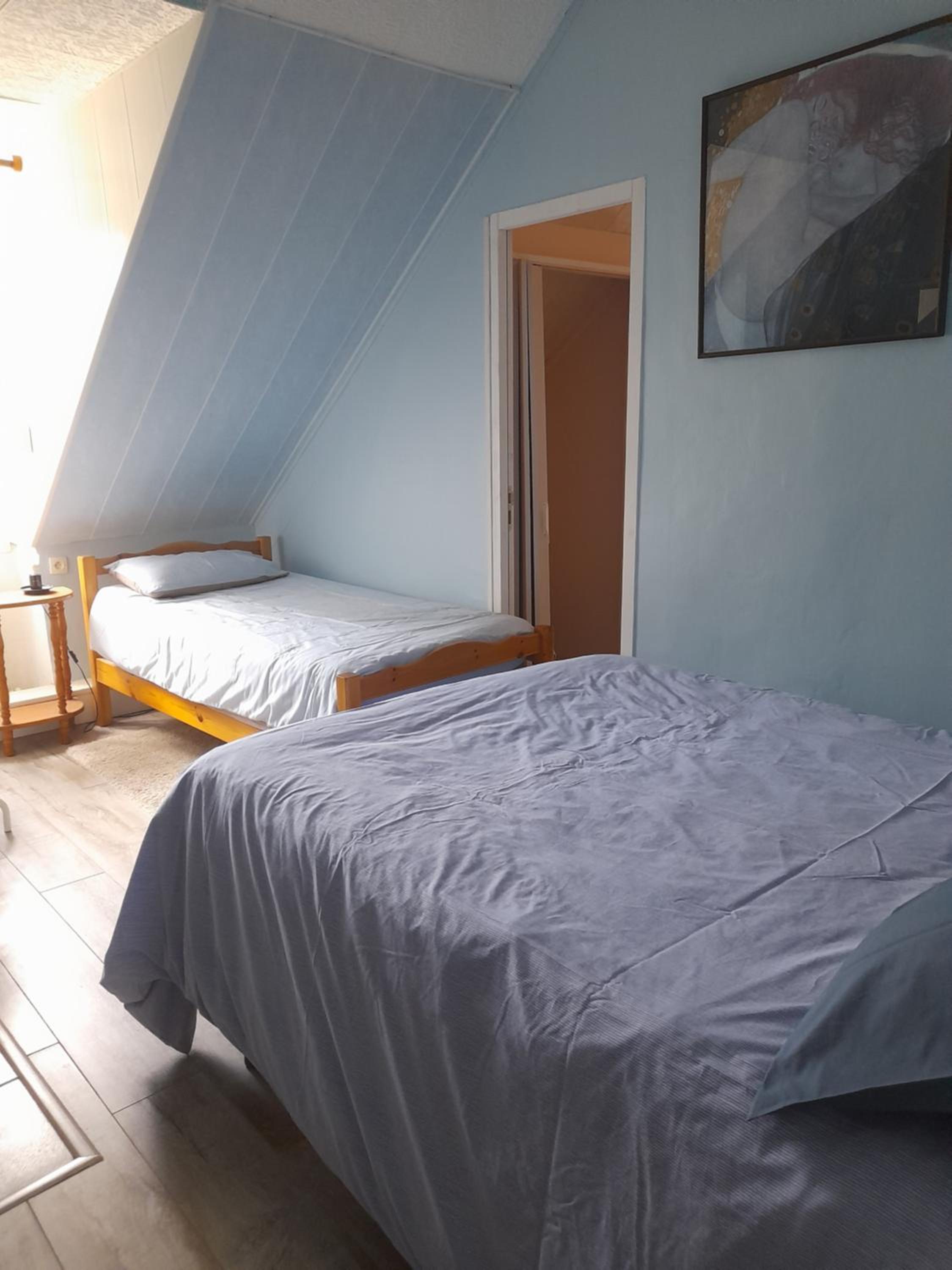 Double Room with Extra Bed photo 2