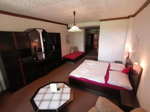 Quadruple Room with Balcony photo 1
